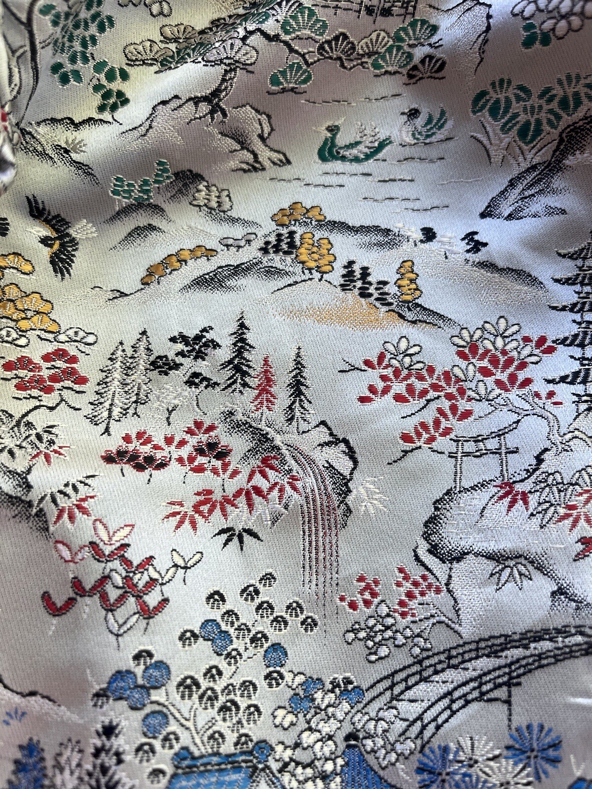 Vintage Silver Brocade Jacket Sun Bros. Yokohama Japan, Small, Perfect Condition
