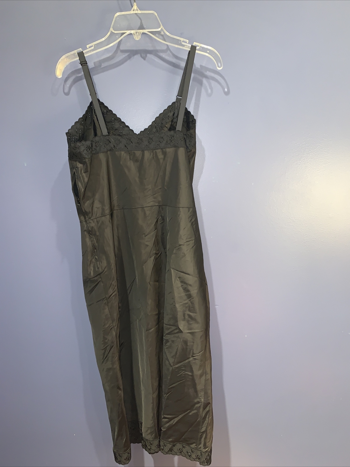 Vintage Barbizon Slip Ariel black Tafredda, size 14 Talon Zip Excellent