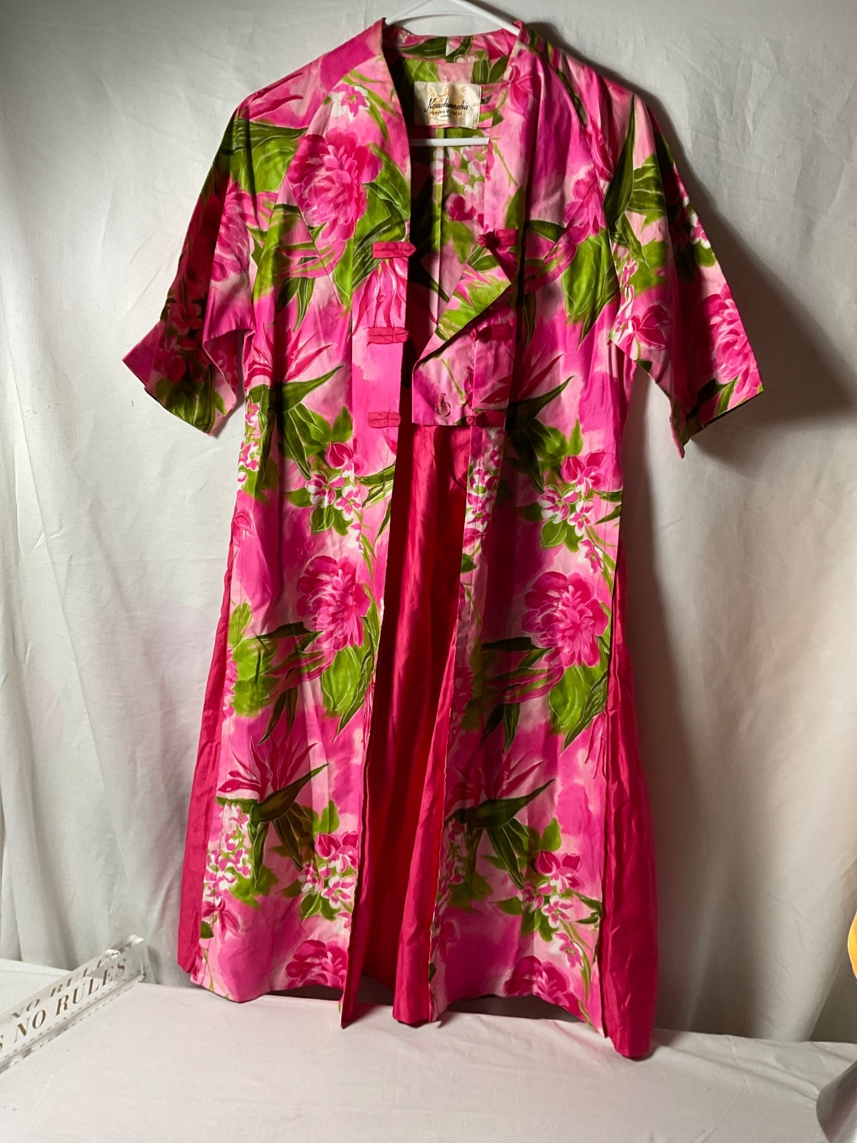 Vintage Kamehameha Hawaiian Flower Pocket Dress 1960 Mid century Made in Hawaii