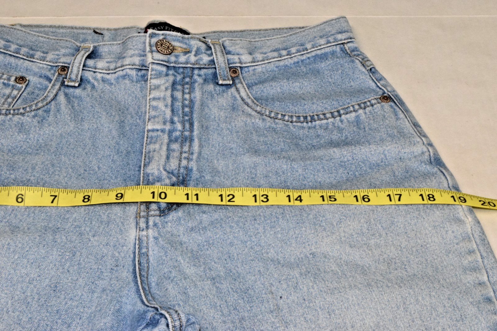 Vintage Jeans Bill Blass Petite Easy Fit Capri Size 8 90s Blue High Waist Taper