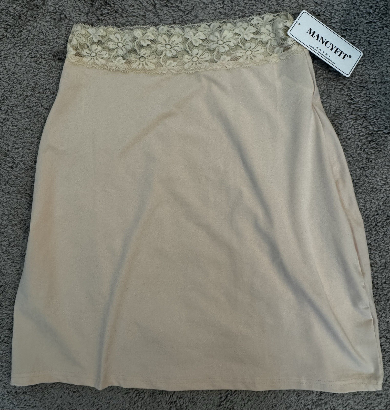 NWT MANCYFIT Slip Underskirt with Slit in Nude Tan Women’s SMALL NEW