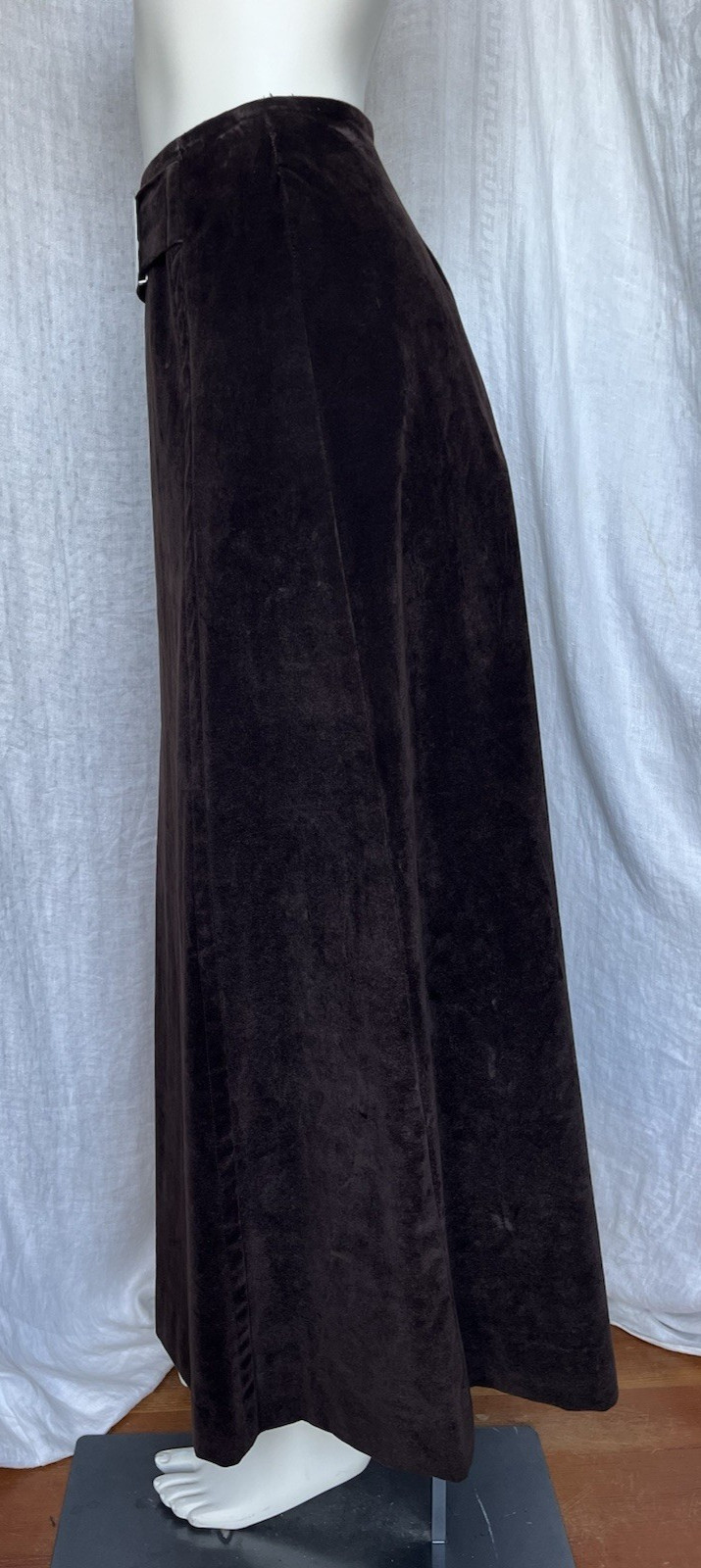 Vintage 1970s Maxi Skirt Brown Velveteen Metal Buckle Boho Hippie Grunge 70s XS