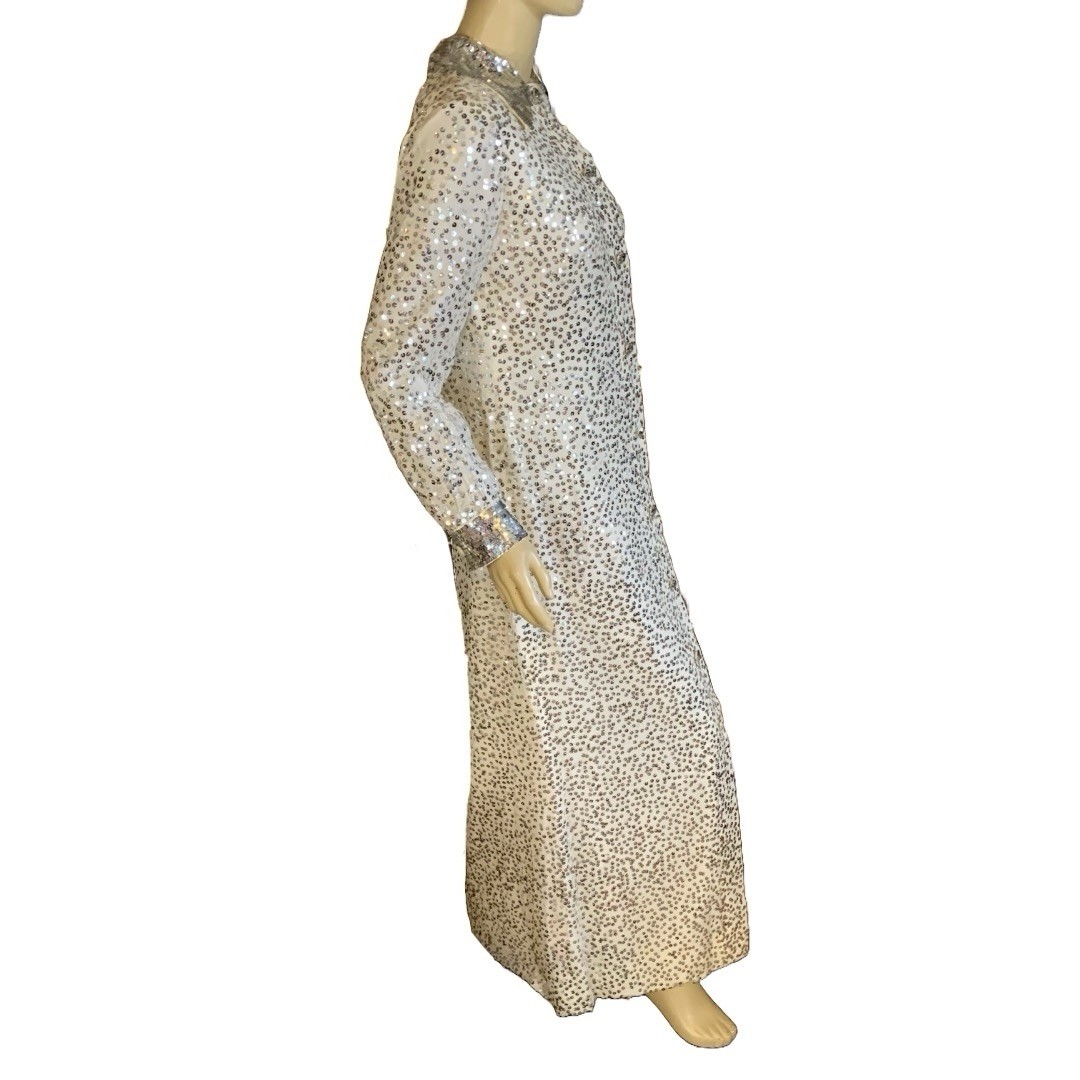 VINTAGE 1960’S CREAM & SILVER SEQUIN LONG SLEEVE PARTY DRESS SIZE SMALL