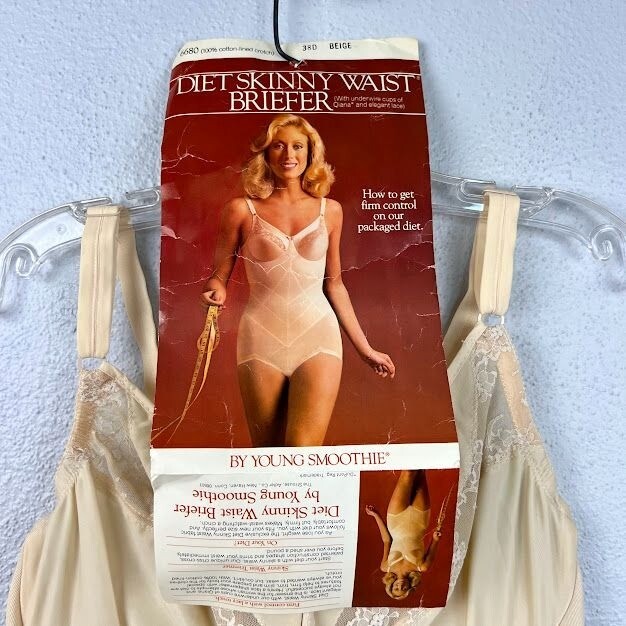 Vintage Young Smoothie Women’s Beige Diet Skinny Waist Briefer Shape Wear 38D
