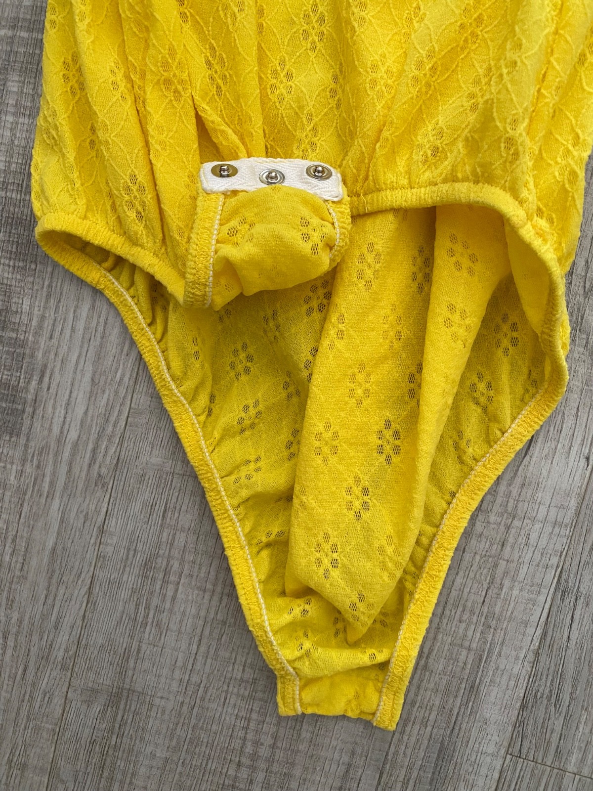 Vintage Nifty California 70’s Yellow Stretch Lace Bodysuit Festival Retro – S/M