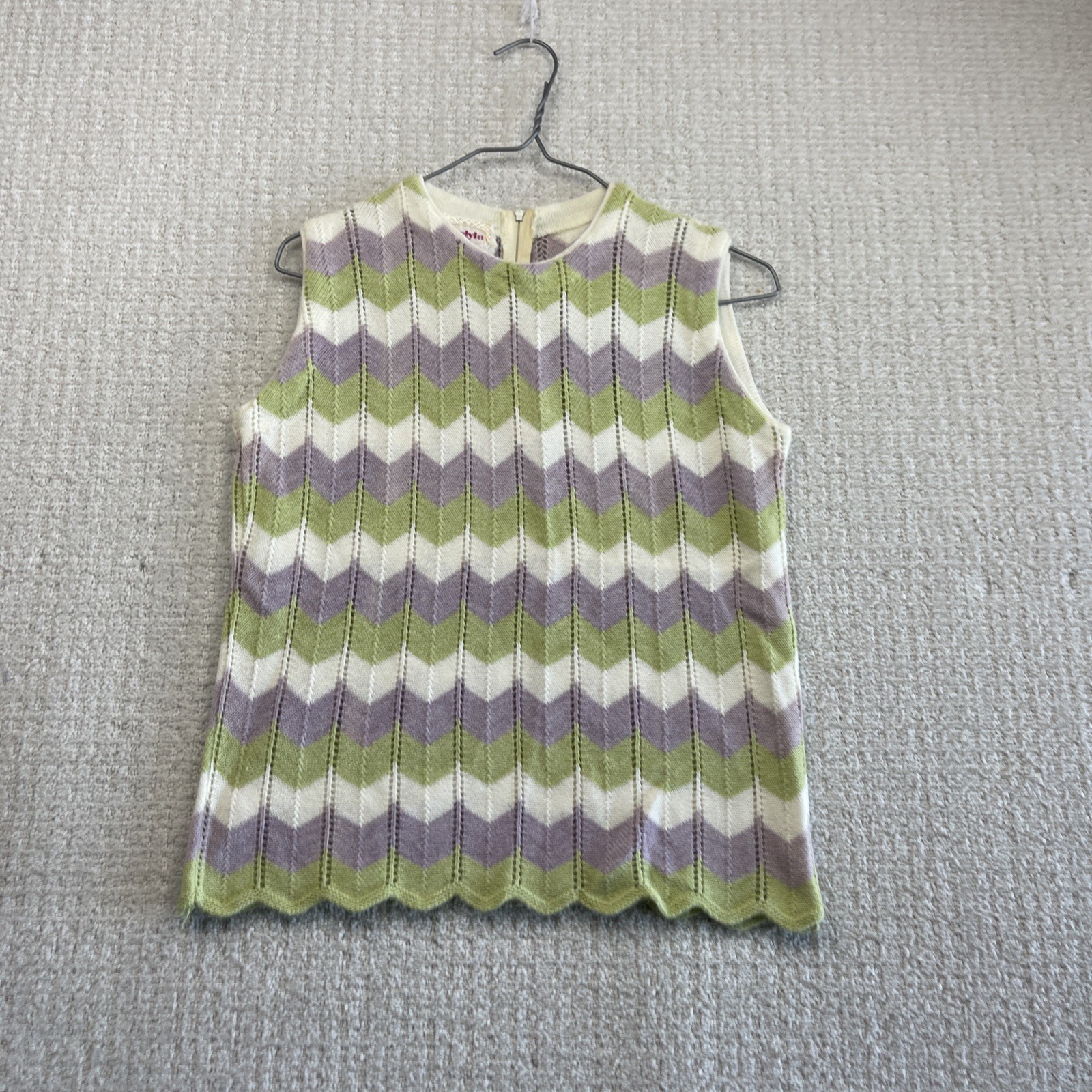 VTG Y2K Carlyle Sleevless Knit Top Multicolored Pastel Retro Revival Wom Read