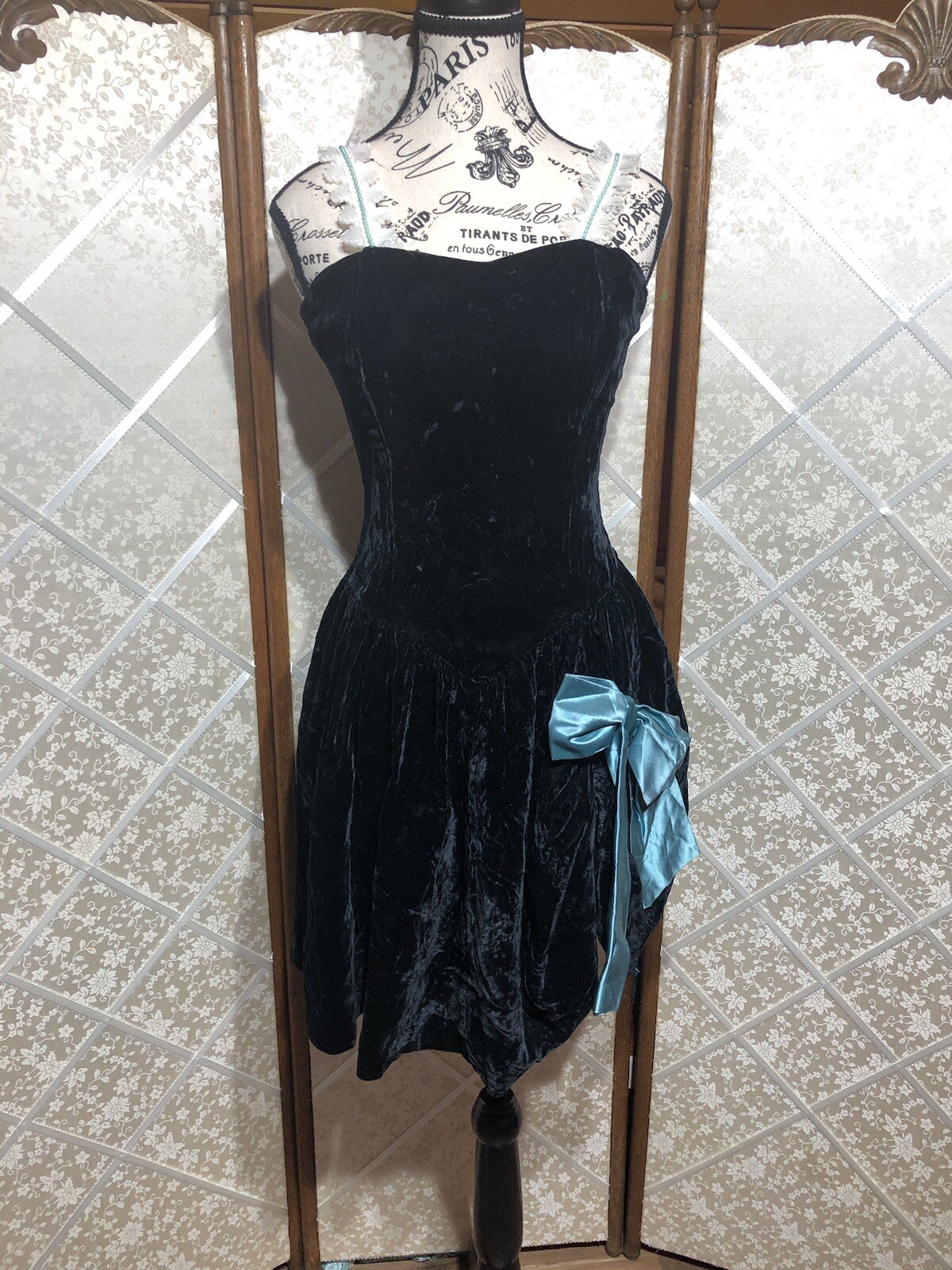 Katie MFG Black Velvet Bow Party Prom Dress 1980s Juniors XS Vintage Union