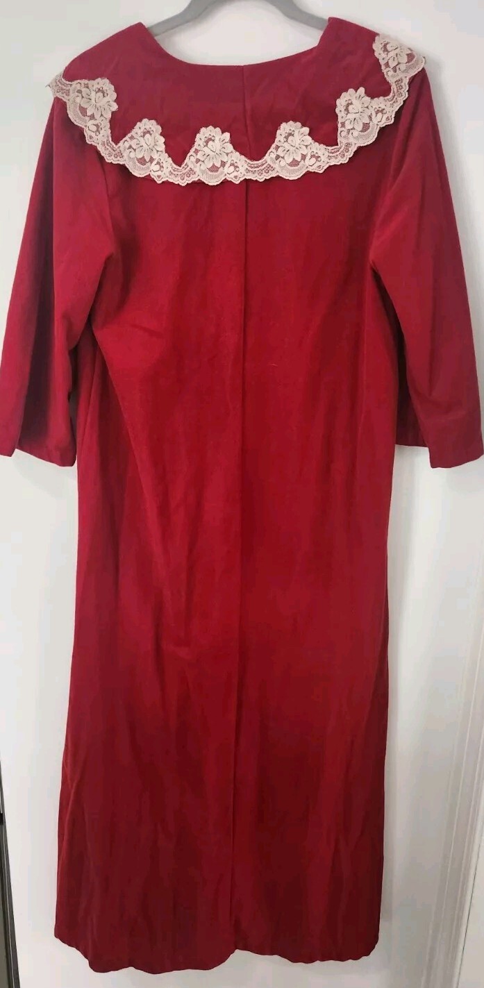 Vtg Robe Granny Plaza 9 Long Burnt Red Medium Lace LONG ZIPPER 80% Arnel USA