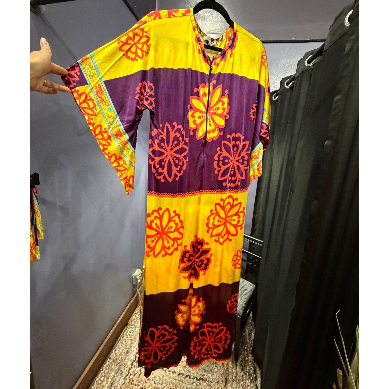 Vintage 1970s Floral Maxi Dress Caftan Purple Yellow Boho Psychedelic ILGWU S-L