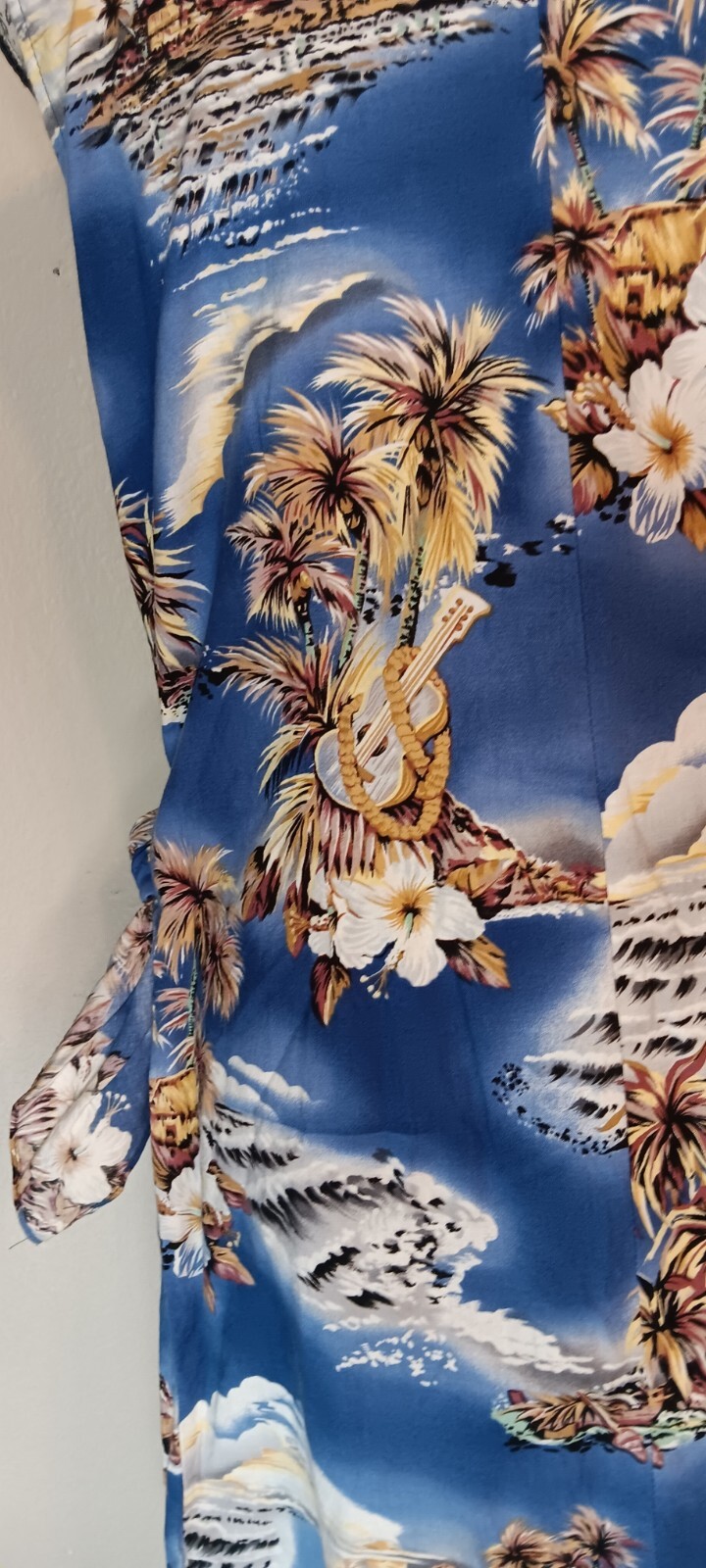 Vintage Hilo Hattie Medium Hawaii Wrap Dress, Blue, Hibiscus Volcano Sleeveless