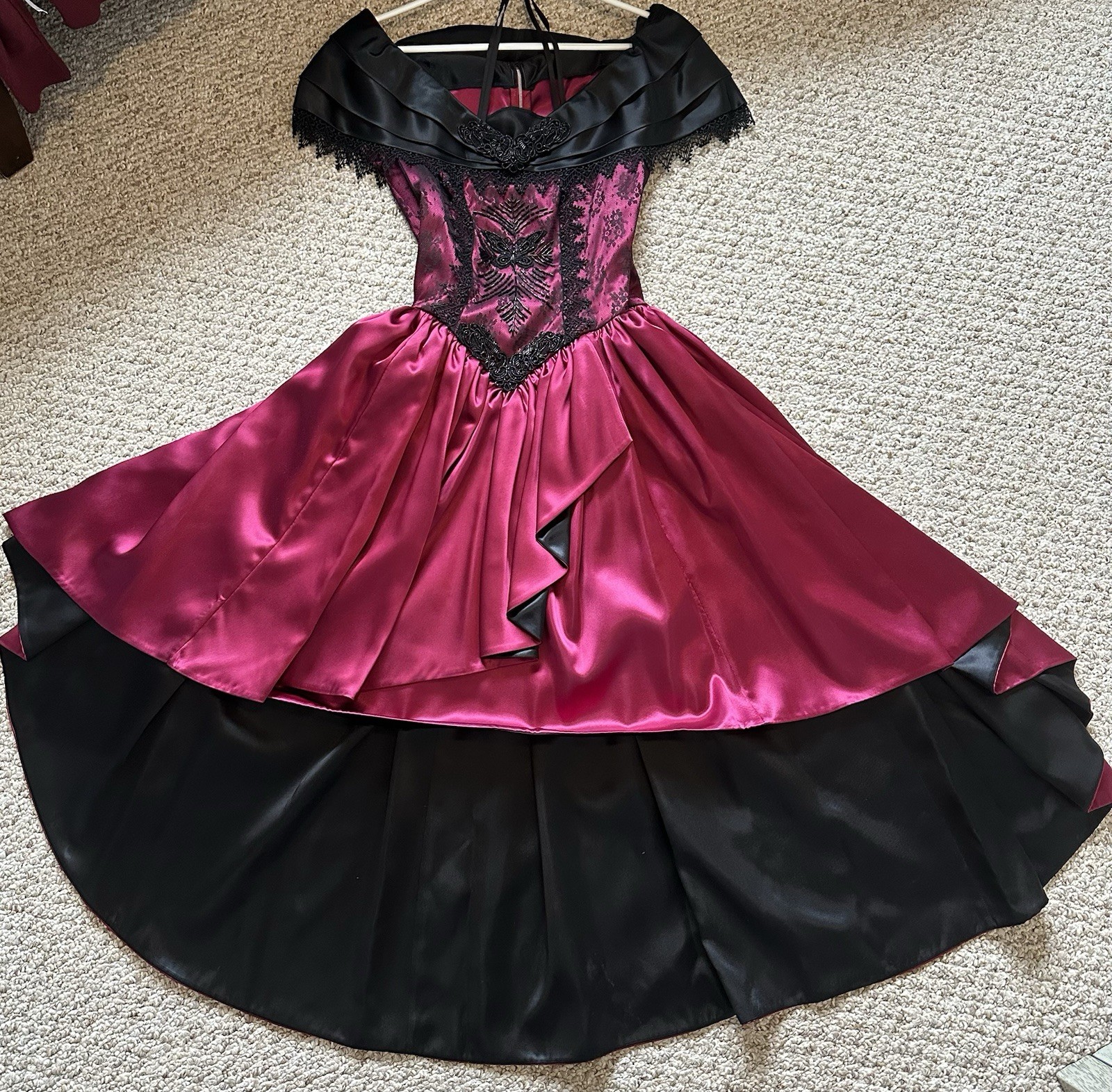 Gorgeous Vintage Burgundy & Black Evening Gown W/Hand Sewn Beading/Corset bodice