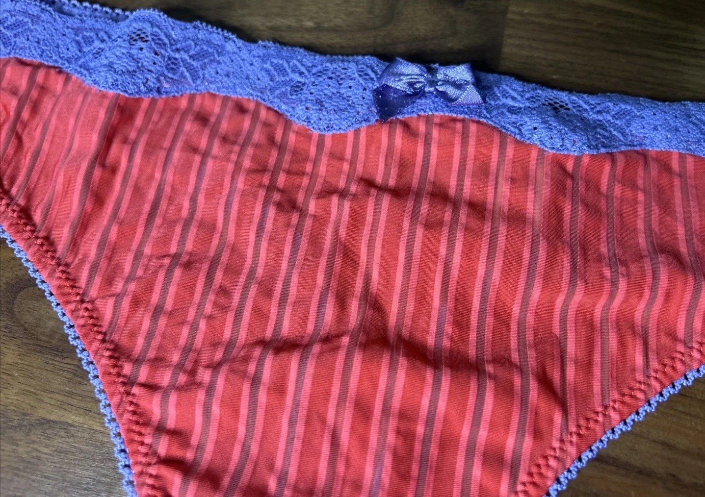 Vtg Second Skin Thong Sz 8 Plus Fashion Bug Lace RARE Keyhole Red Purple Nylon