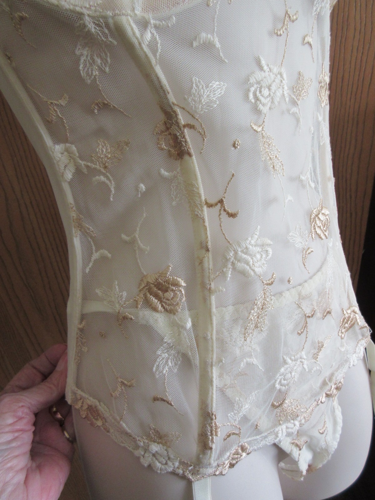 DELICATES IVORY BRIDAL HONEYMOON garters CORSET bra Embroidery Lace UW sz 36/M