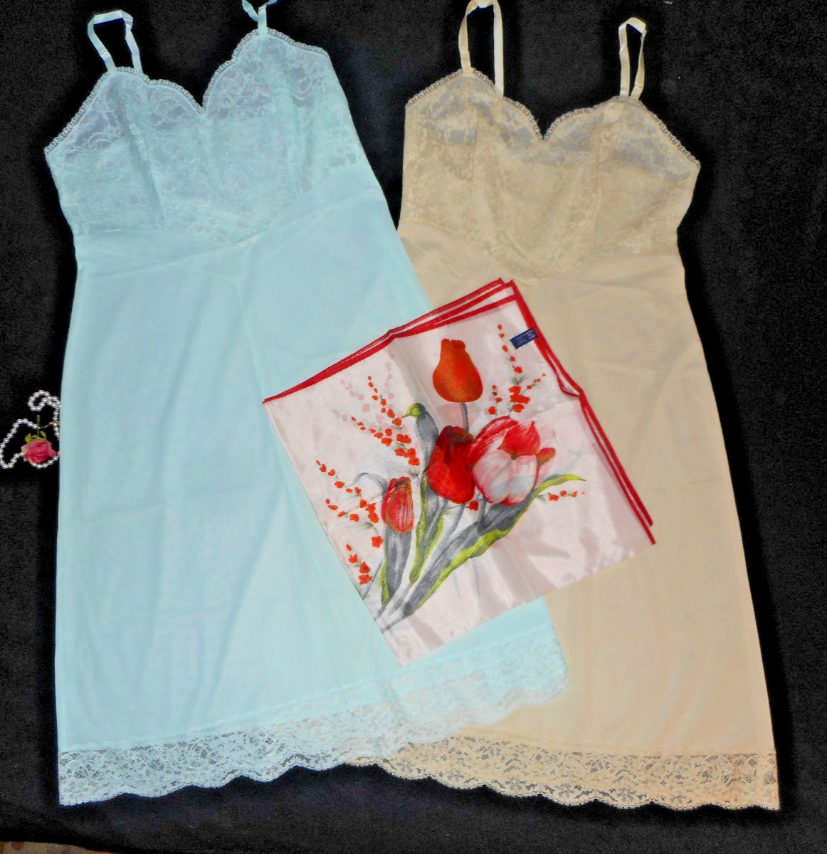 Lot 2 Vanity Fair Full Slips Beige Green 36 34 Short & Large Vtg Scarf