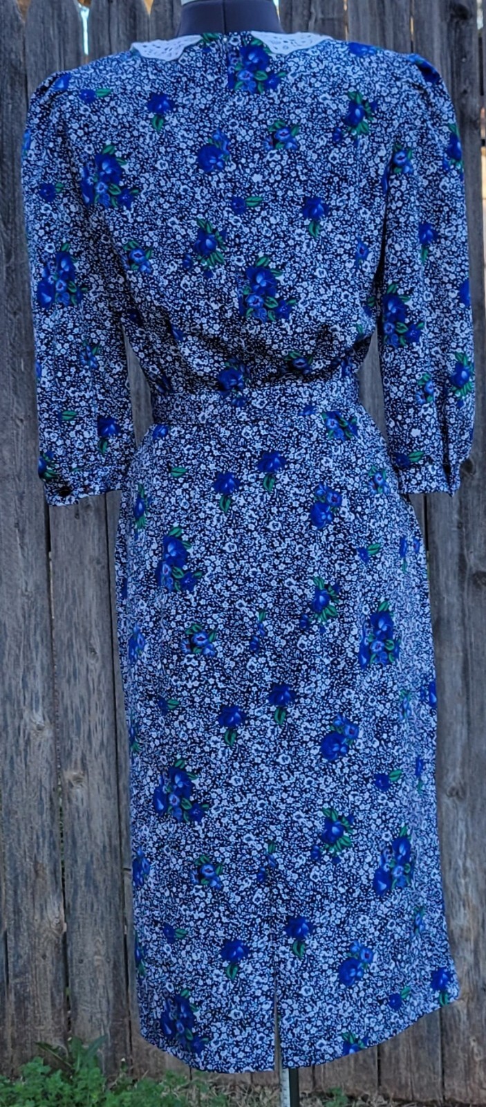 Vintage Lady Carol Of New York Belted Floral Dress Crochet Collar Made In USA