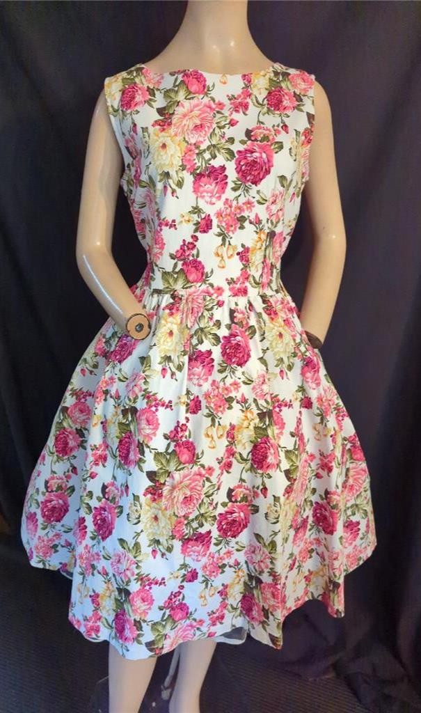 1980’s-50’s VINTAGE STYLE COTTON BLEND FLORAL LINDY BOP FULL DRESS-38″ BUST