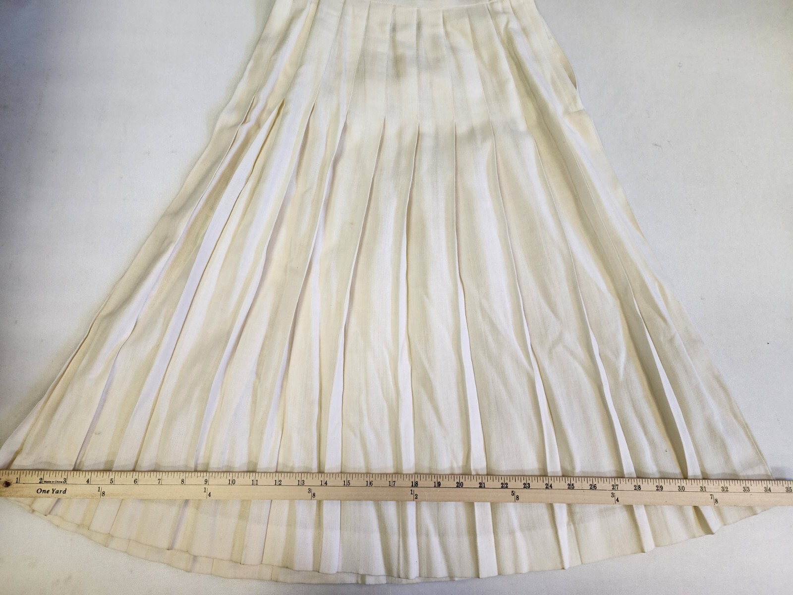 Galleria Sport Vintage Petite 8P Rayon Linen Pleated Side Zip Midi Geek Granny