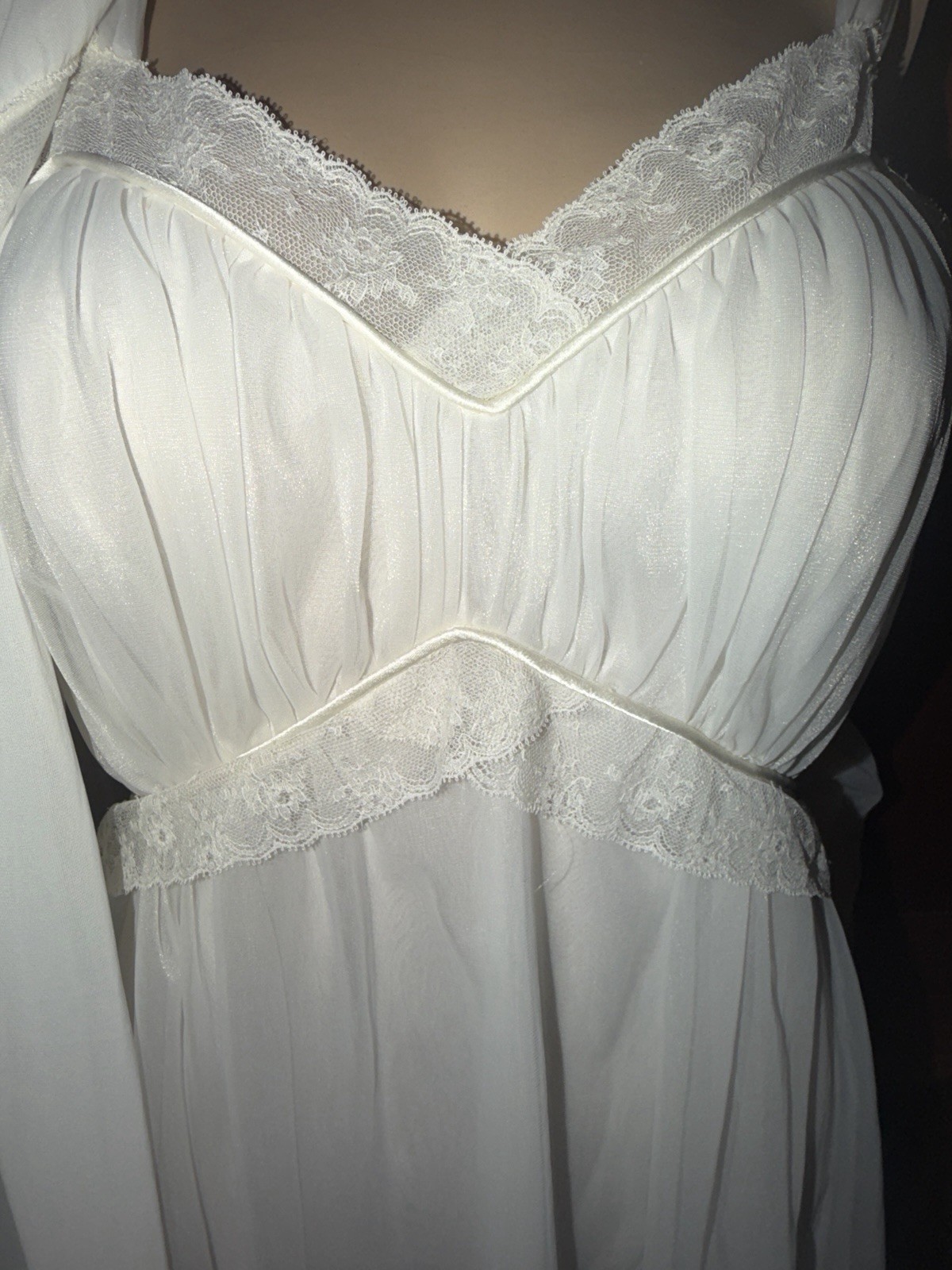 Vintage 1950’s Laros Bridal Goddess Empire Waist Peignoir Dressing Gown Robe Set