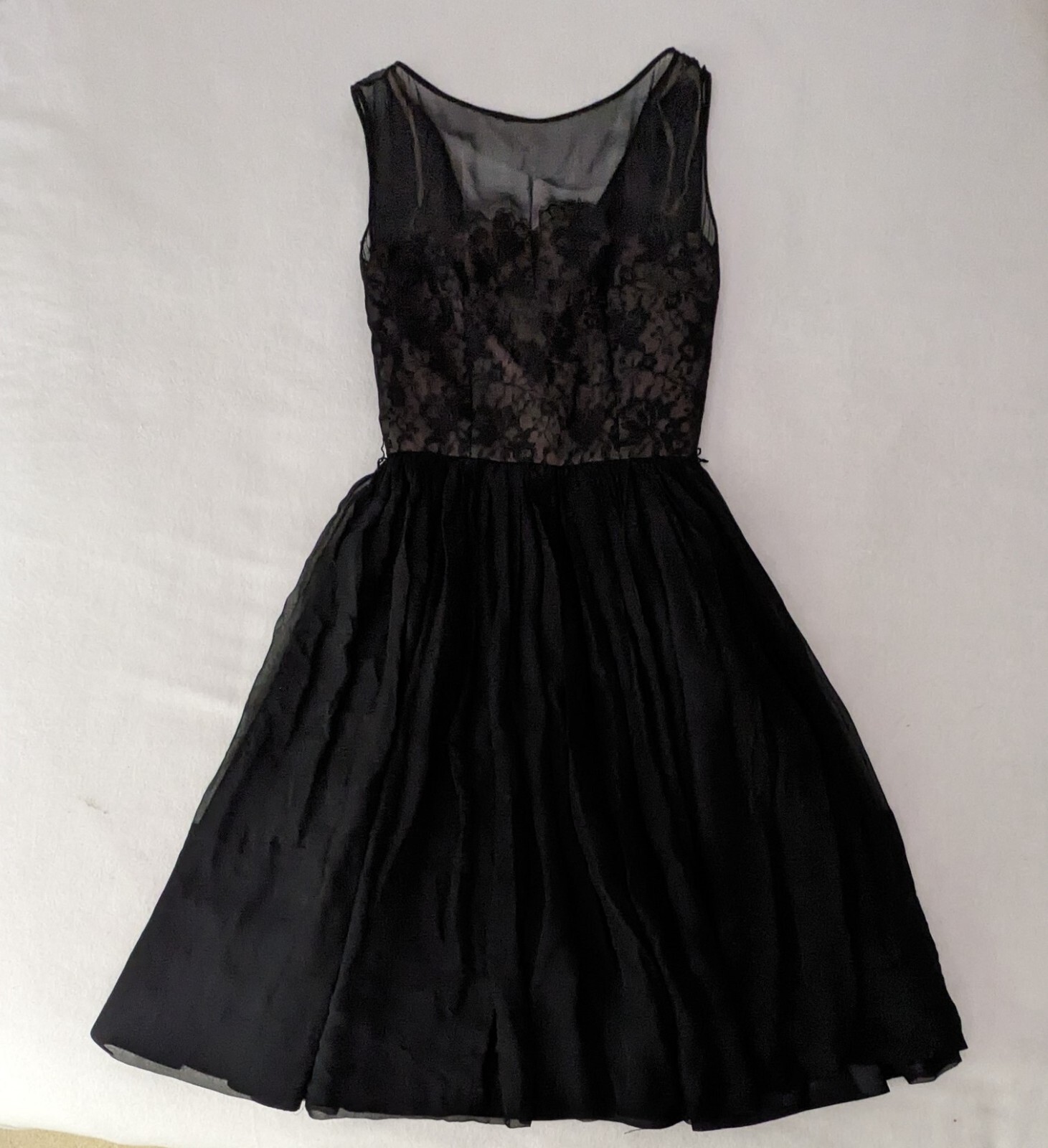 Vintage 50’s Sandra Sage Creation XXS Little Black Dress Lace Sleeveless V Back