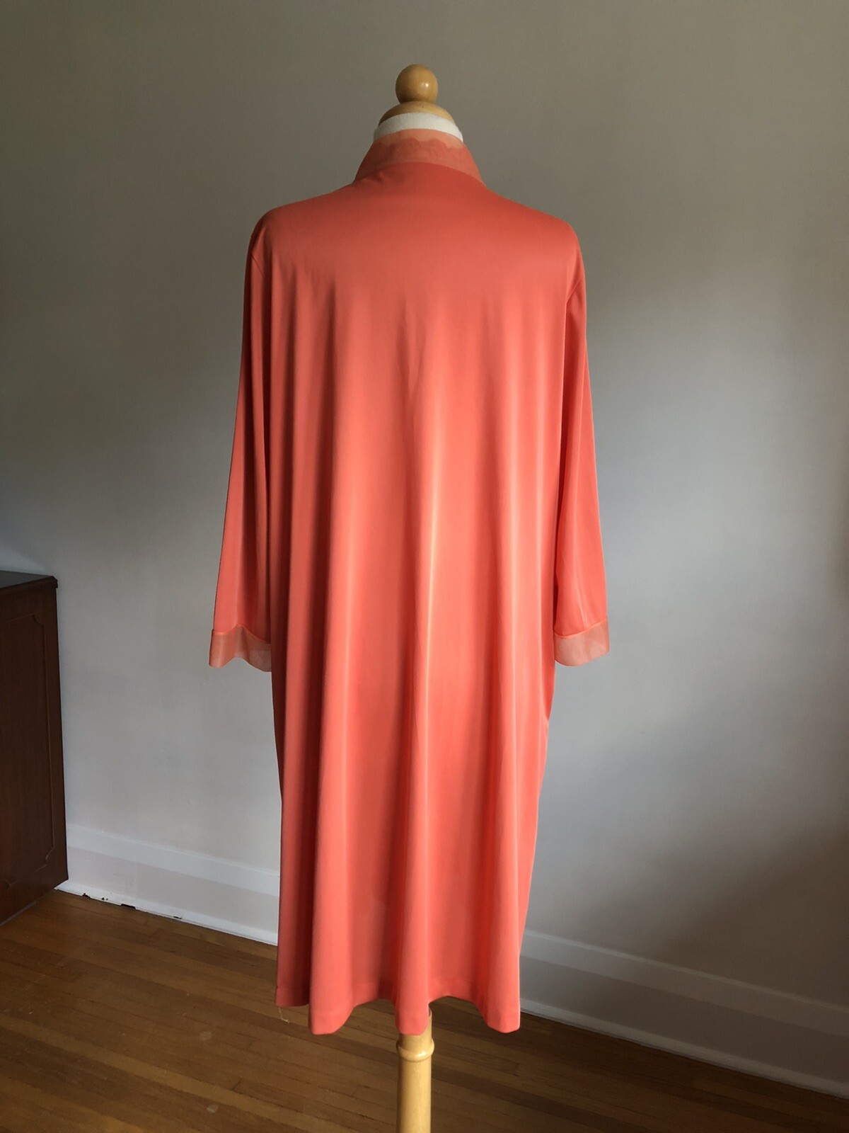 STUNNING VTG VANITY FAIR Hand-Dyed Orange Nylon & Lace Nightgown SZ 38