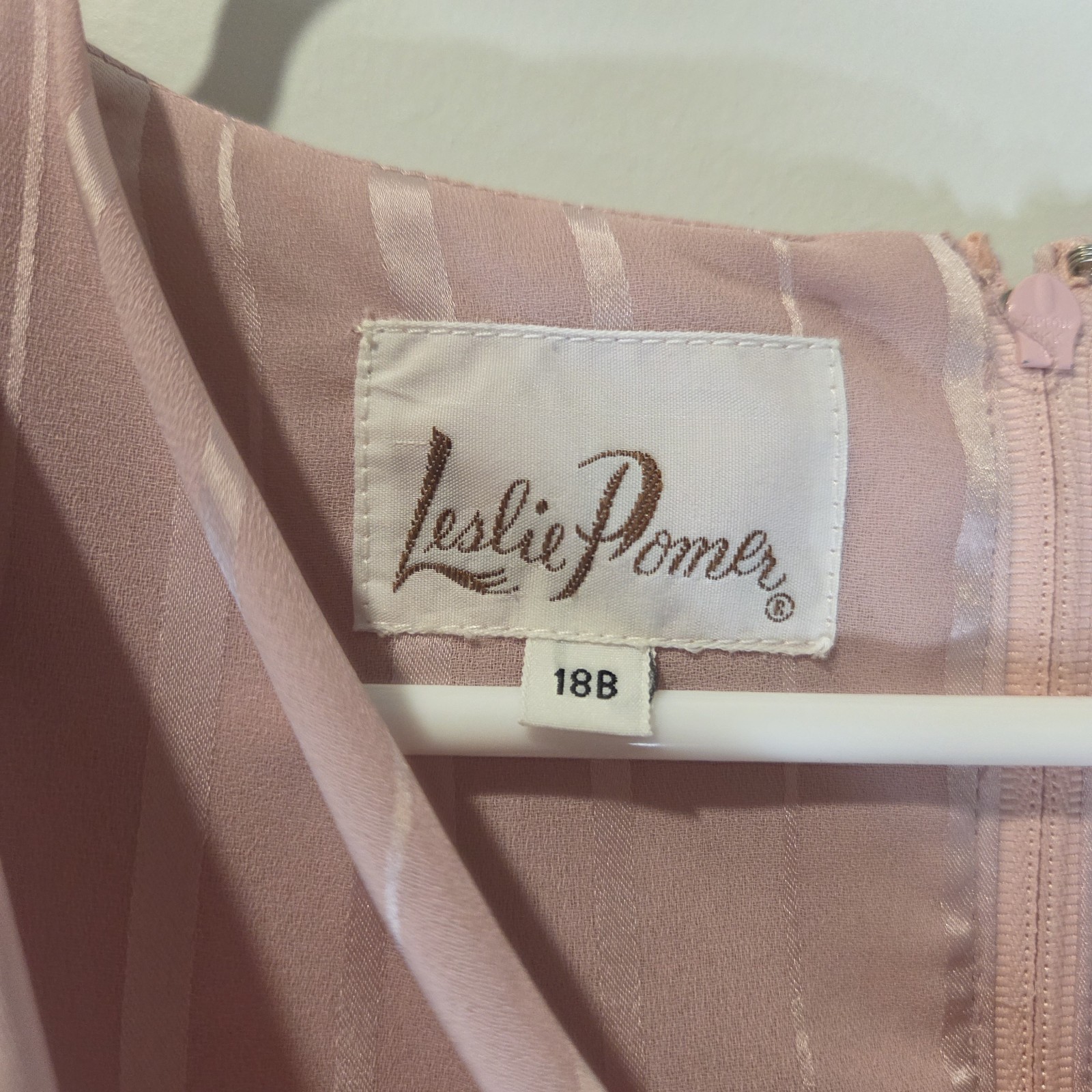 Vintage 80’s Retro Leslie Pomer Pink Dress Size 18B Cowl Neck Shoulder Pads