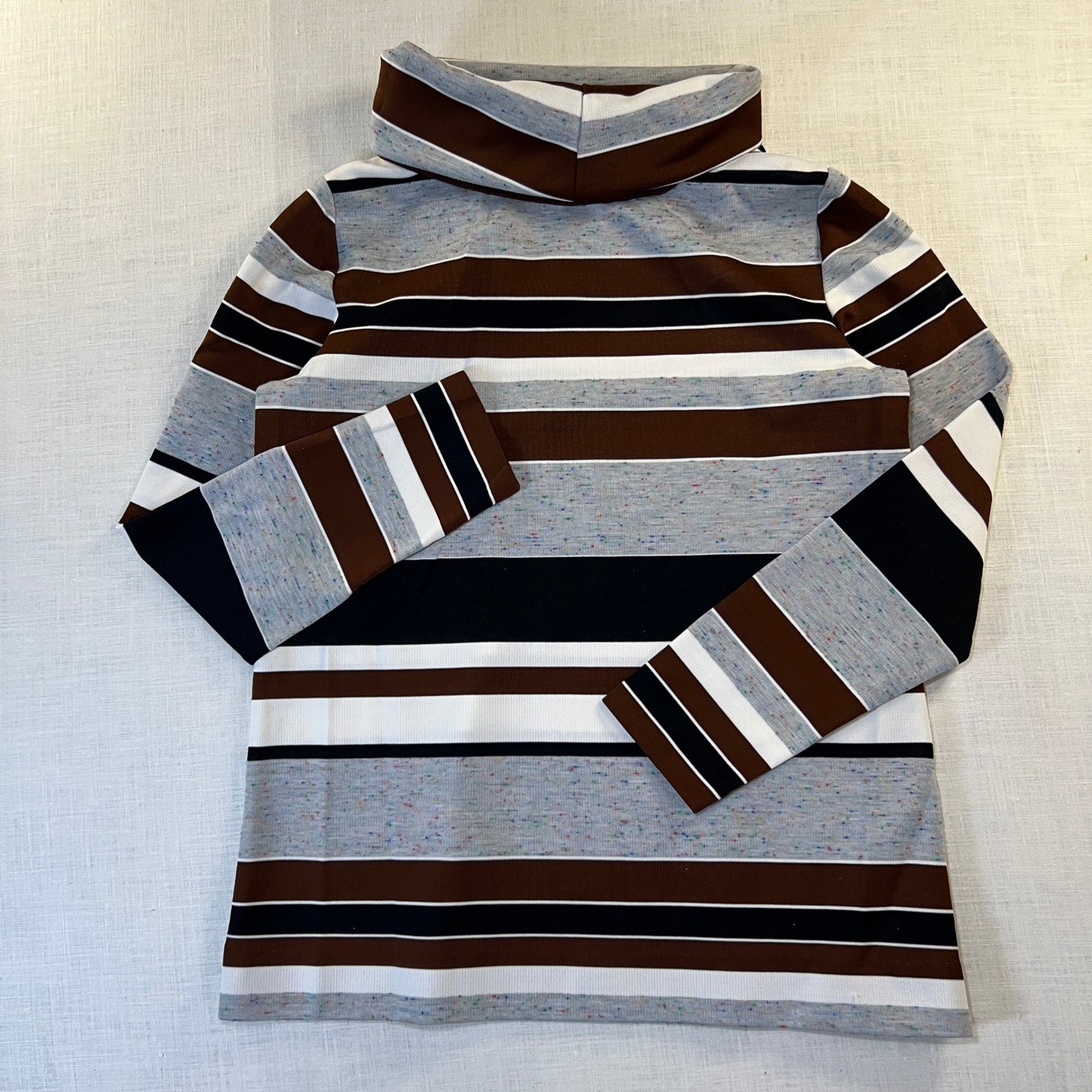 VTG Handmade Crazy Turtleneck Sweater Women’s L Earthy Brown Cowl Neck Pullover