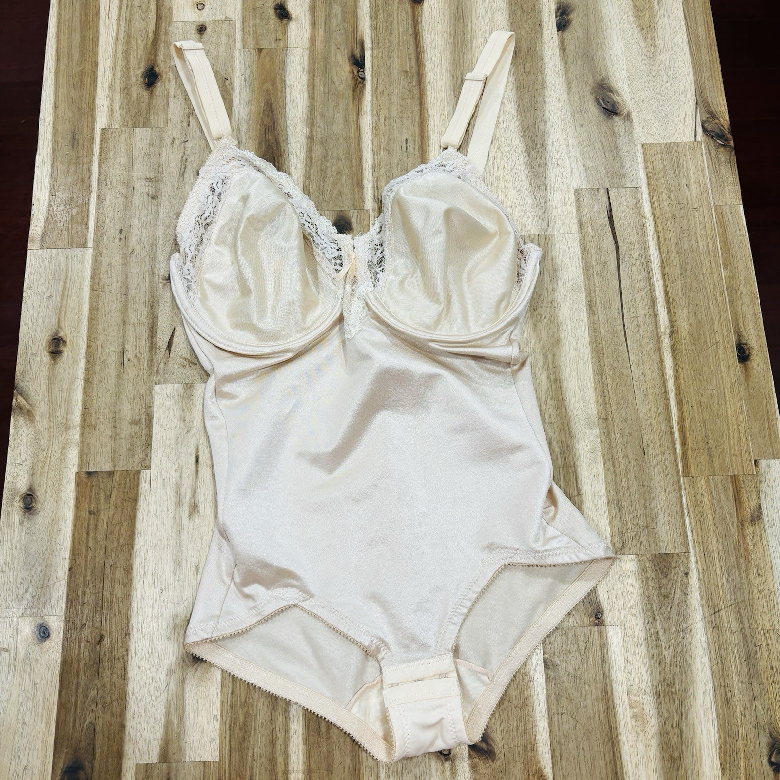 Young Smoothie Vintage Bodysuit 36 D LACE Girdle Corset Stretch Bodycon
