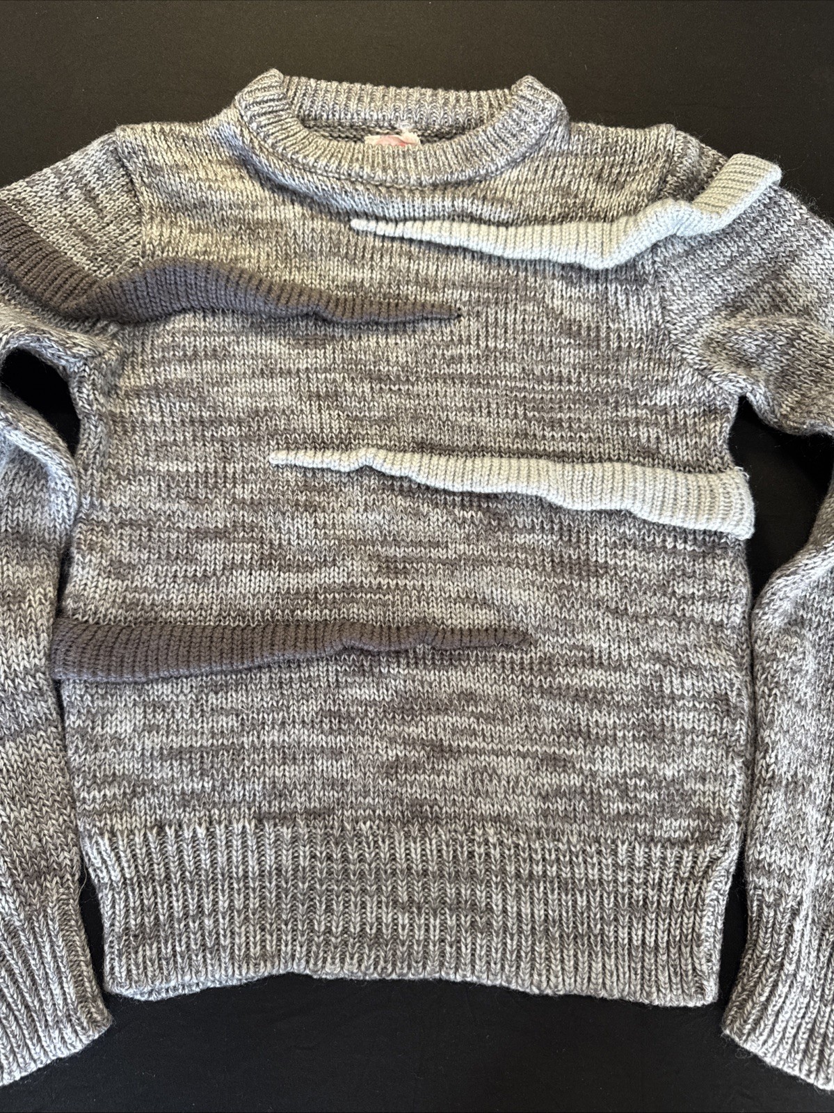 Vintage 80s Born Free 3D Wave Knit Sweater Size S/M Gray Chunky Ribbed Korea