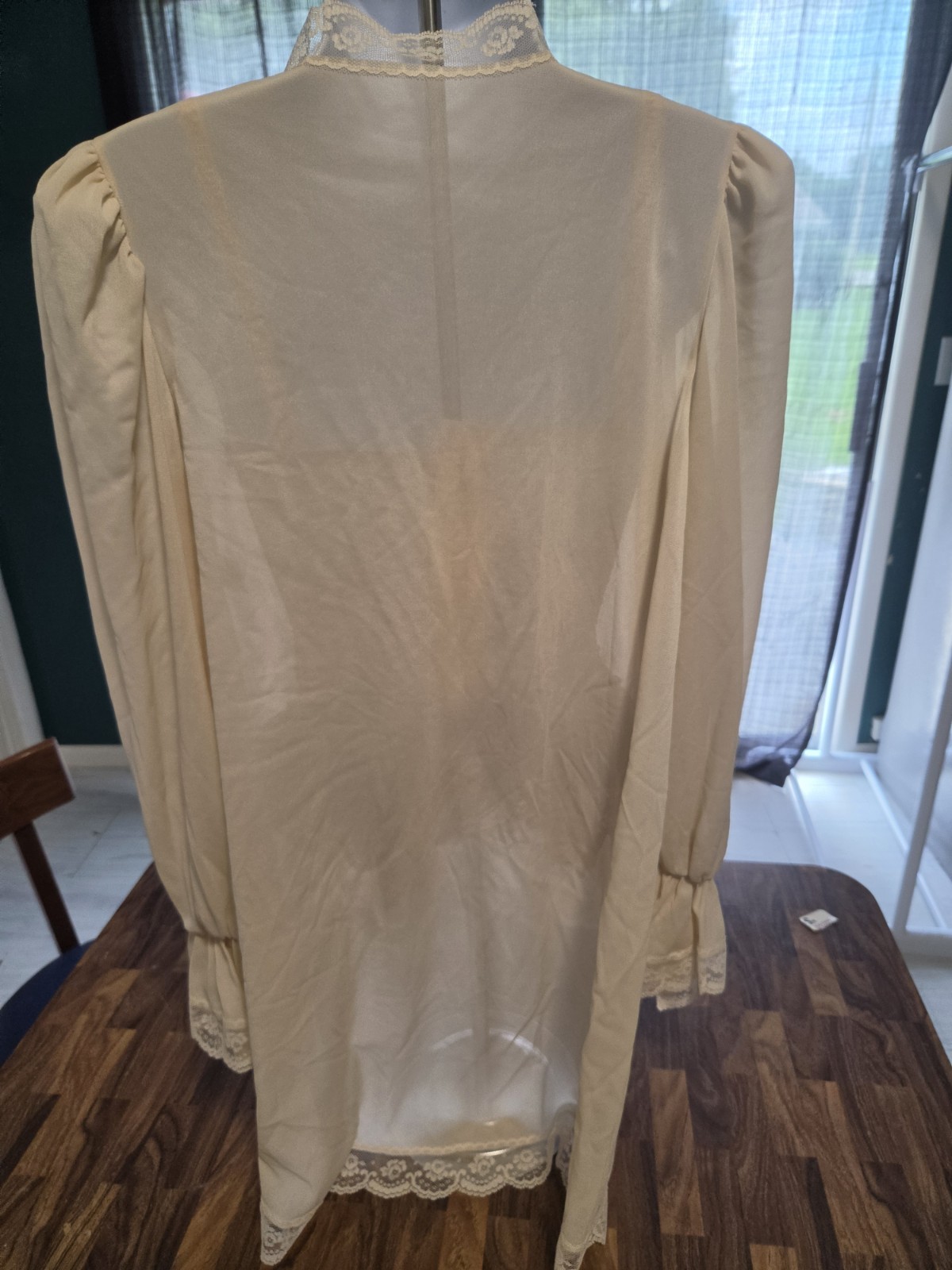 Vtg Petra Fashions SM Cottagecore CORSETTED LINGERIE IVORY GARTER ROBE SEXY
