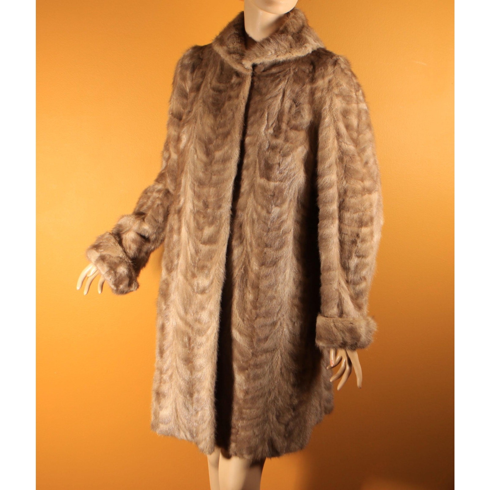 1950s Gray Brown Long Sleeve Rolled Cuff Mink Fur Coat by Gartenhaus -XL