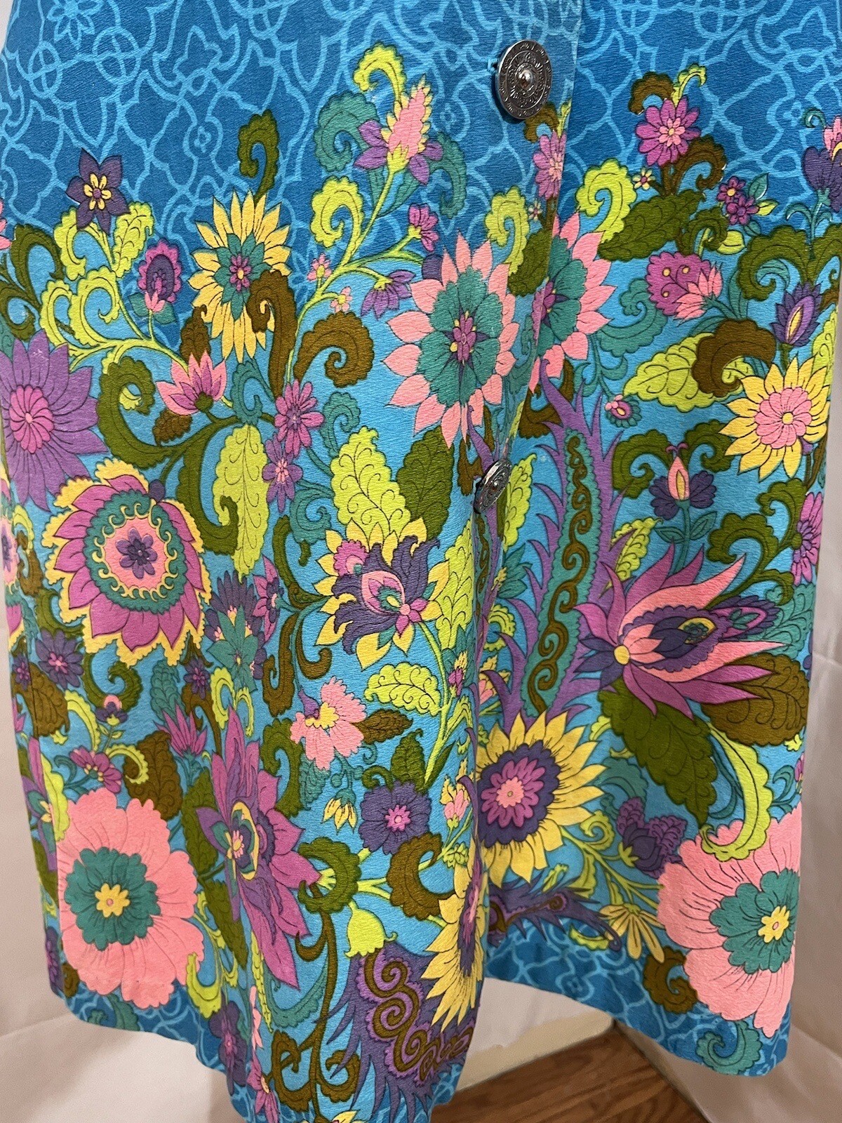 60s Lorraine Robe Barkcloth M Bright Colorful Floral Flaws READ Description Mod