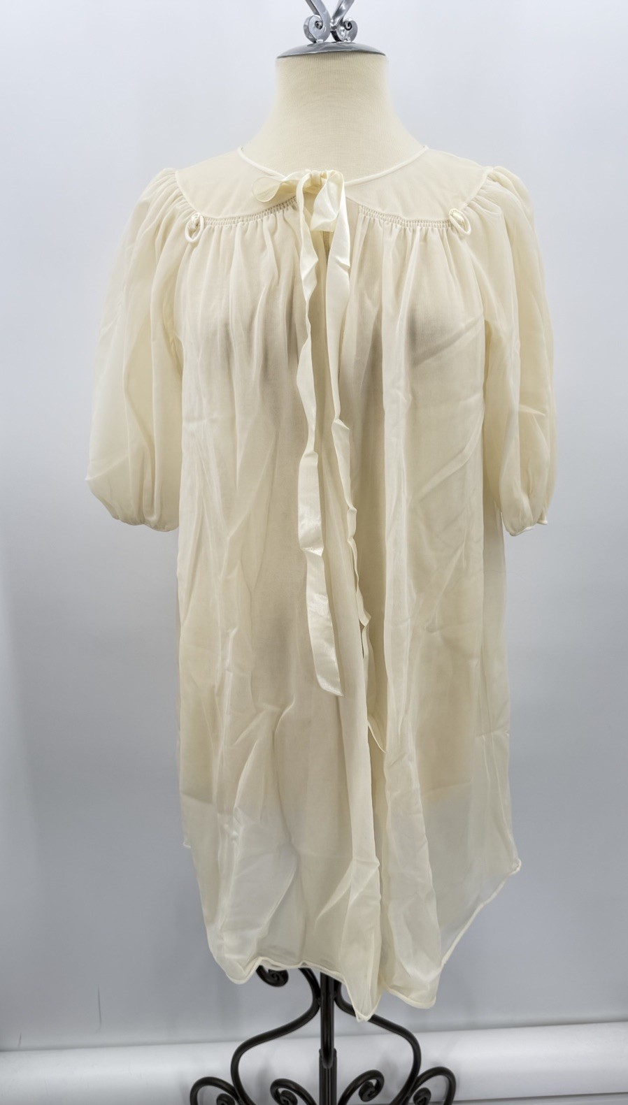 Vintage 60s Hollywood Vassarette Ivory Sheer Nylon Peignoir Robe Lingerie