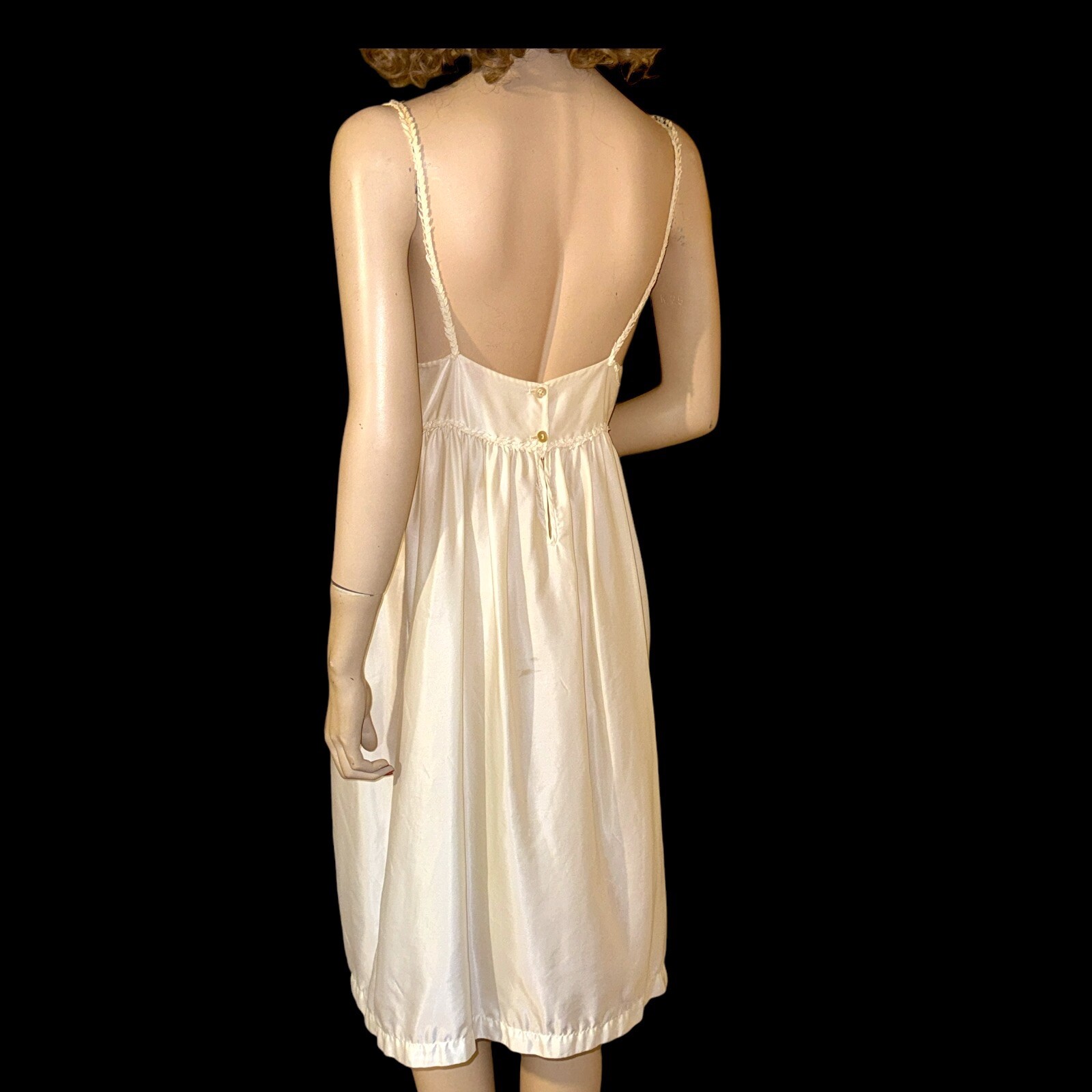Vintage DUTCHESS Ivory Rayon Satin Nightgown Sz S Small