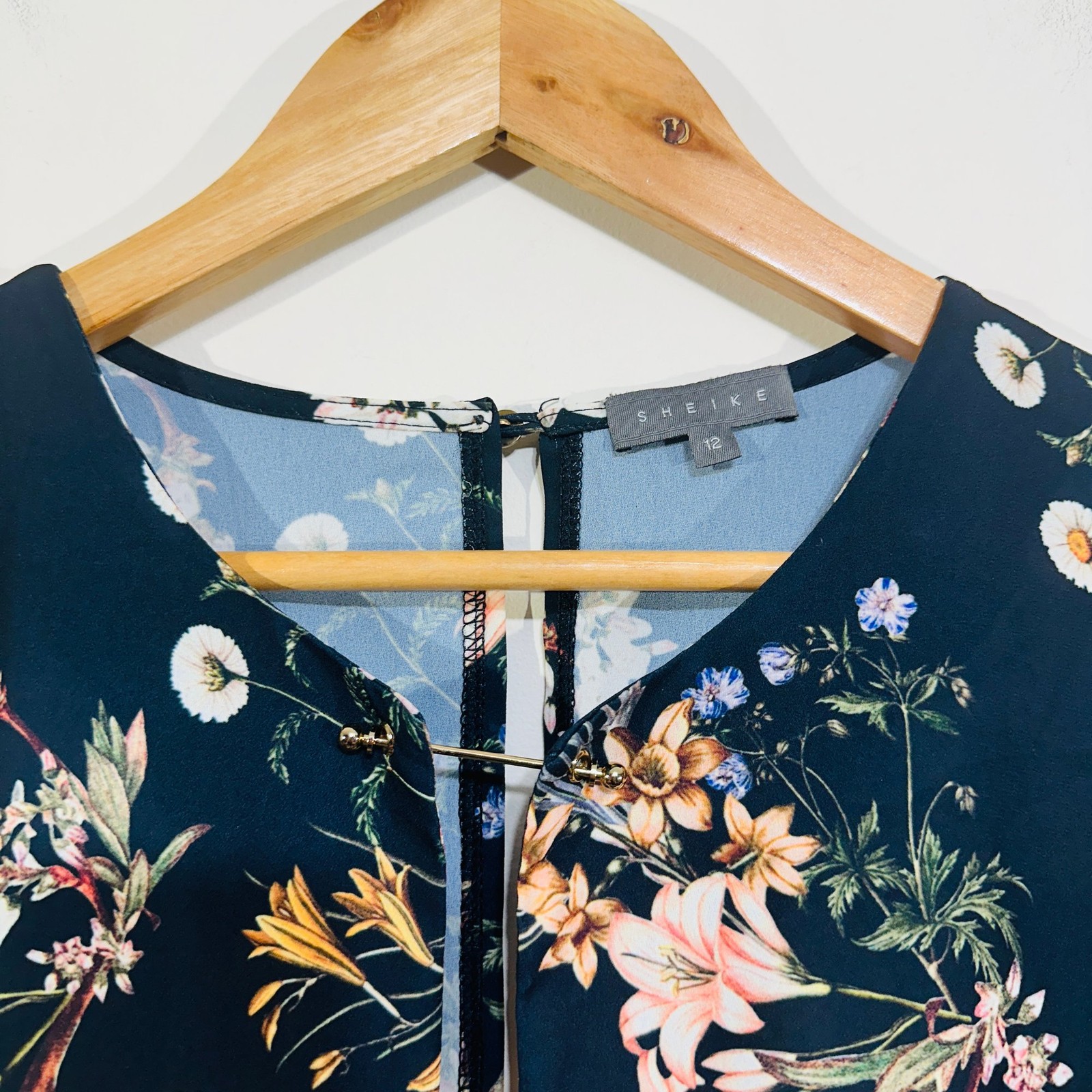 Sheike Floral Long Sleeve Blouse Top 12 Gold Pin Navy Blue Pink Elegant