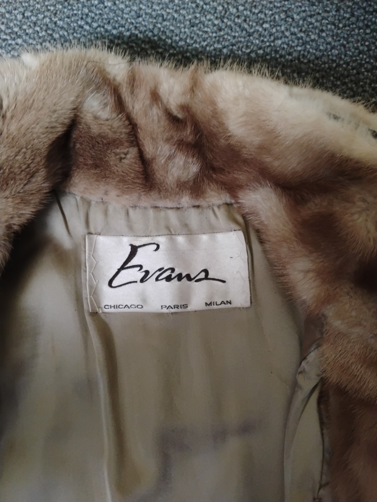 Real Fur Vest Or Coat EVANS Chicago Paris Milan Size M