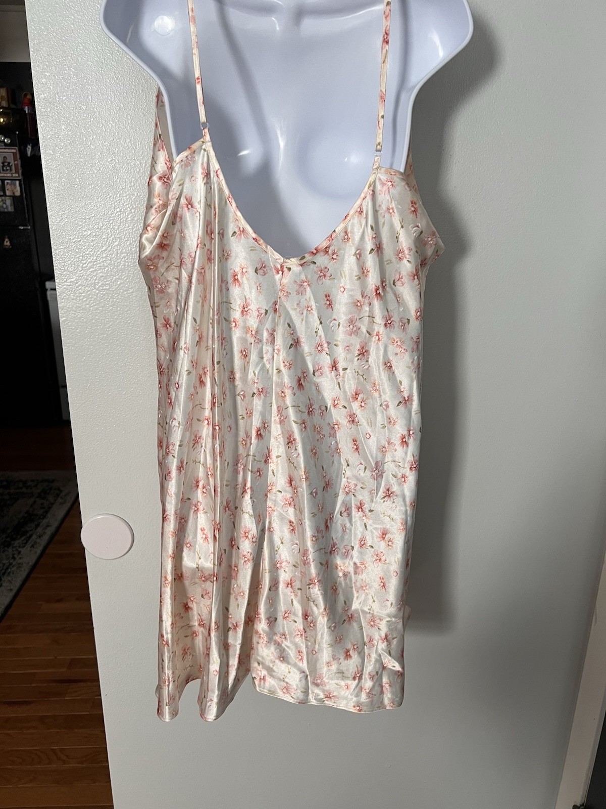Secret Treasures Nightie Size 3x Peachy Nightgown Nightie Silky