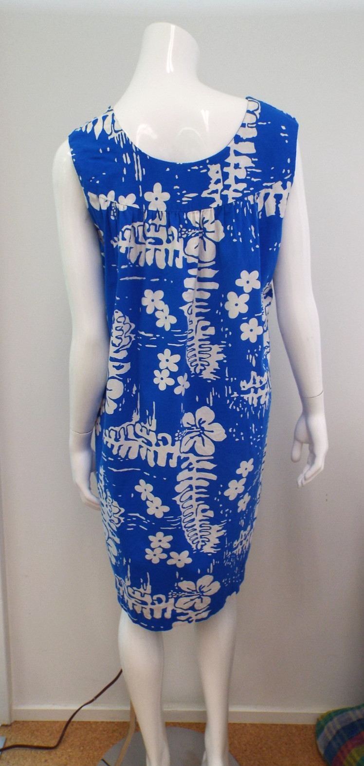 Vintage Ui-Maikai Hawaiian Dress Blue Hibiscus Floral Cotton Sundress Hawaii S/M