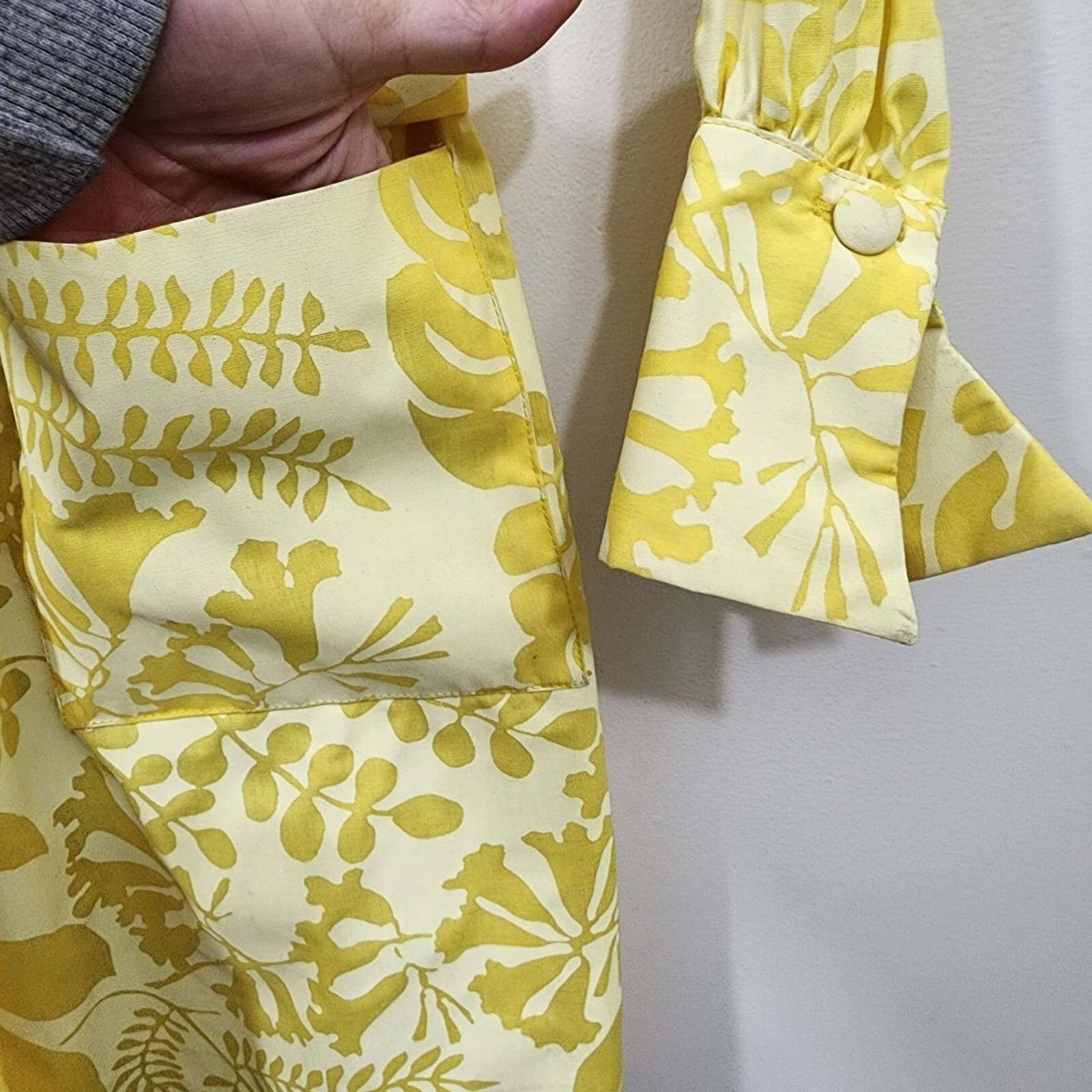 Ruth Clarage 1960s Vintage hand painted yellow floral long sleeve belted dress