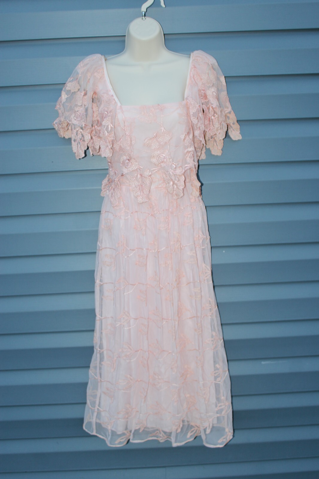 Vintage Cachet by Bari Protas Victorian Lace Pearl Pink LACE Dress Size 3/4 NICE