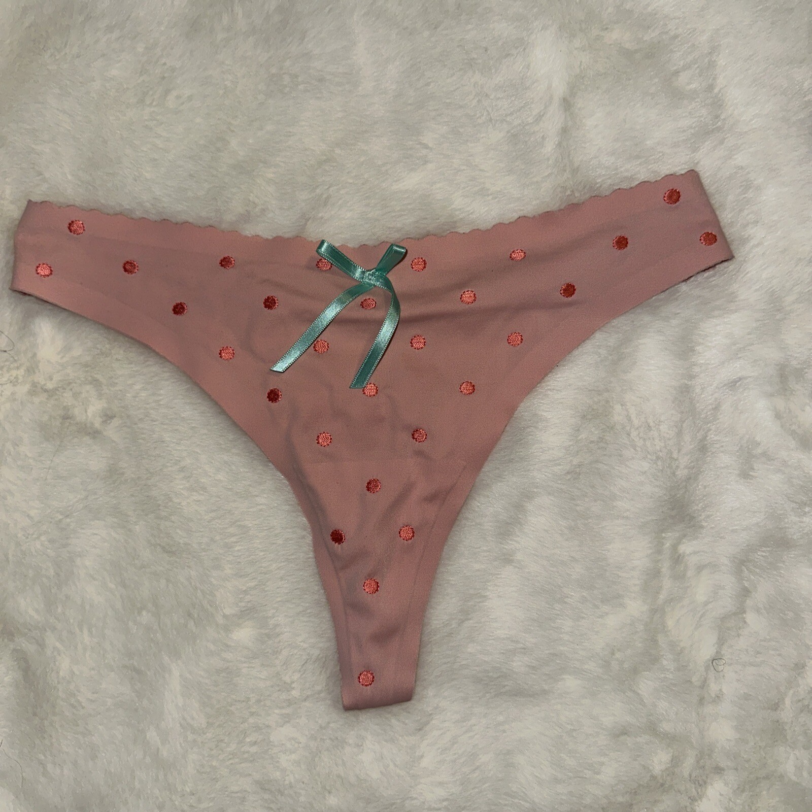 Vintage 2008 Victoria’s Secret Angels Secret Embrace Low-Rise Thong Panties Med