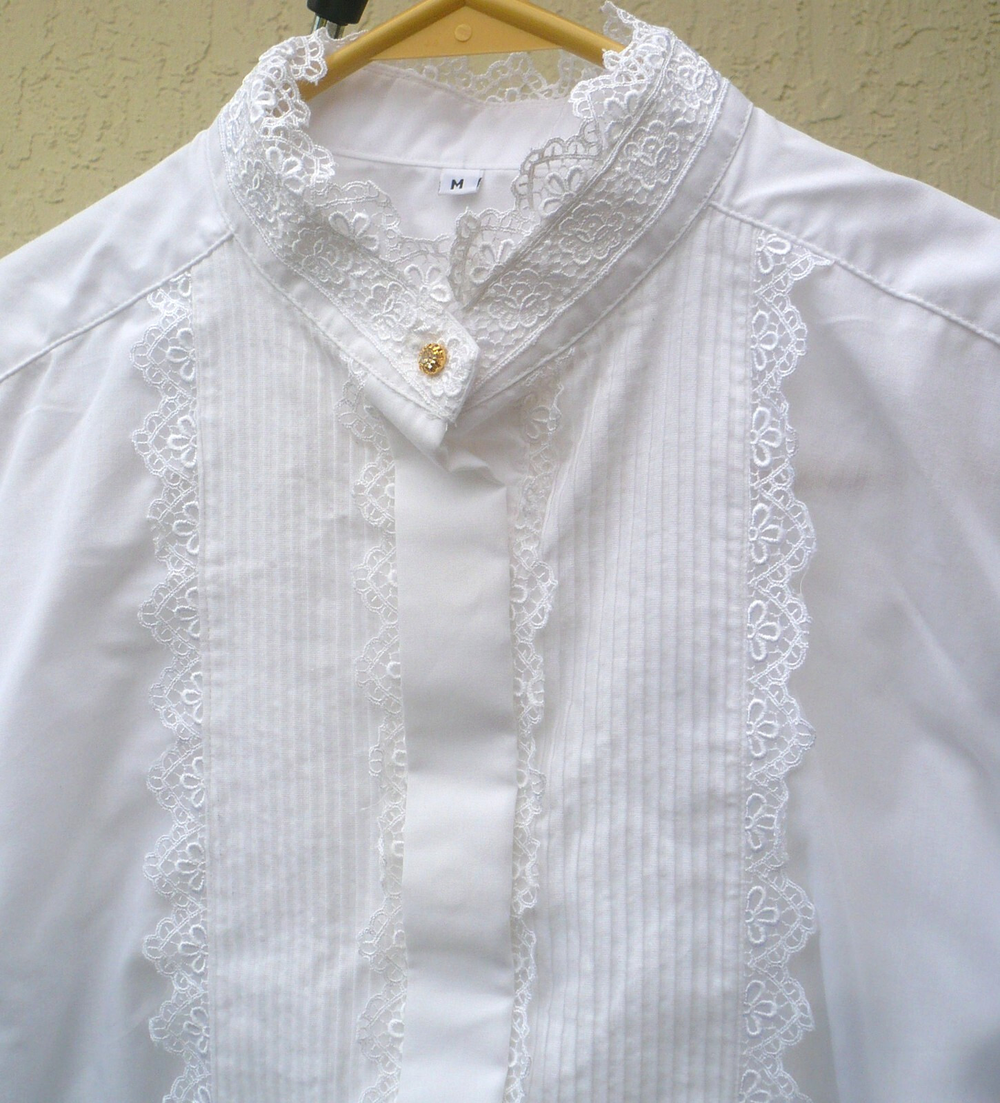 VTG 80 SOLID WHITE BLOUSE PINTUCK LACE S M BUTTON SHIRT POLY ALGODON COTTON LADY