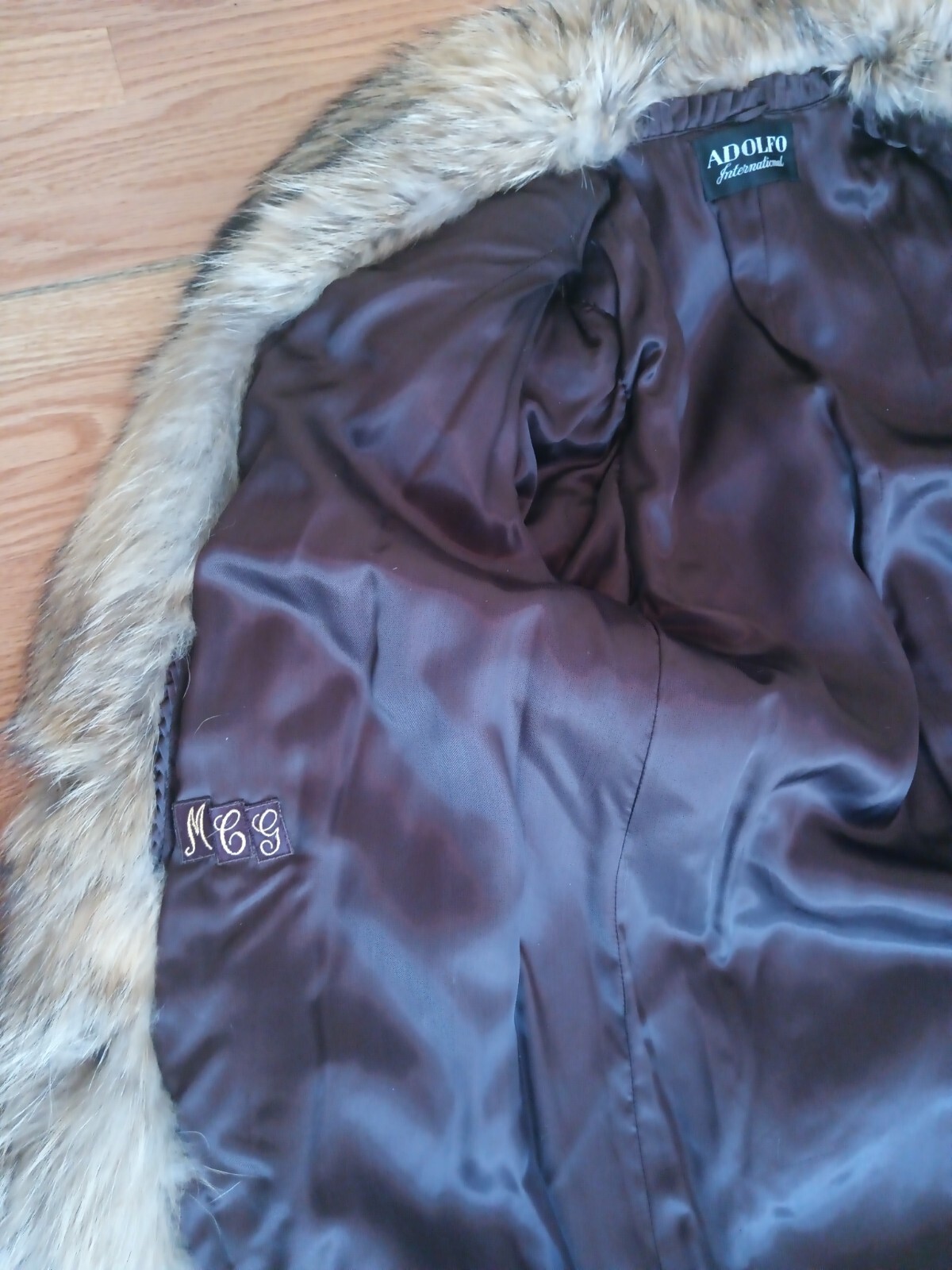ADOLFO Bold Beauty Collared Feathered Finnish Raccoon Fur Coat Full Length Plus