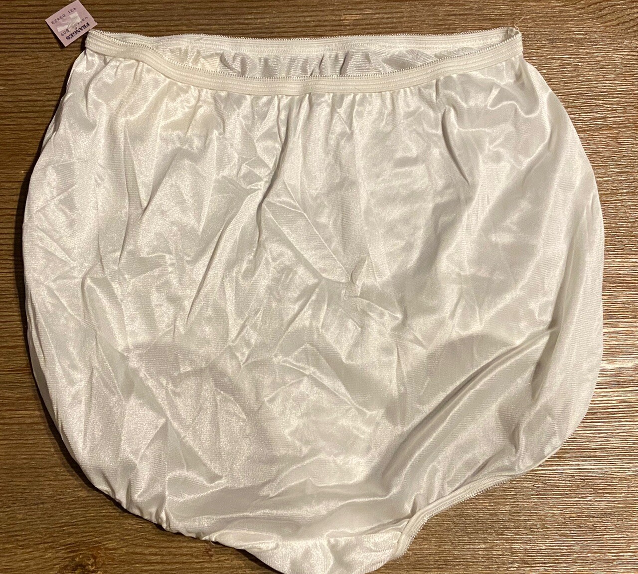 MYONNE VTG PANTIES – NWT NYLON SIZE 9 (44-45 HIPS) Granny Panties Style White