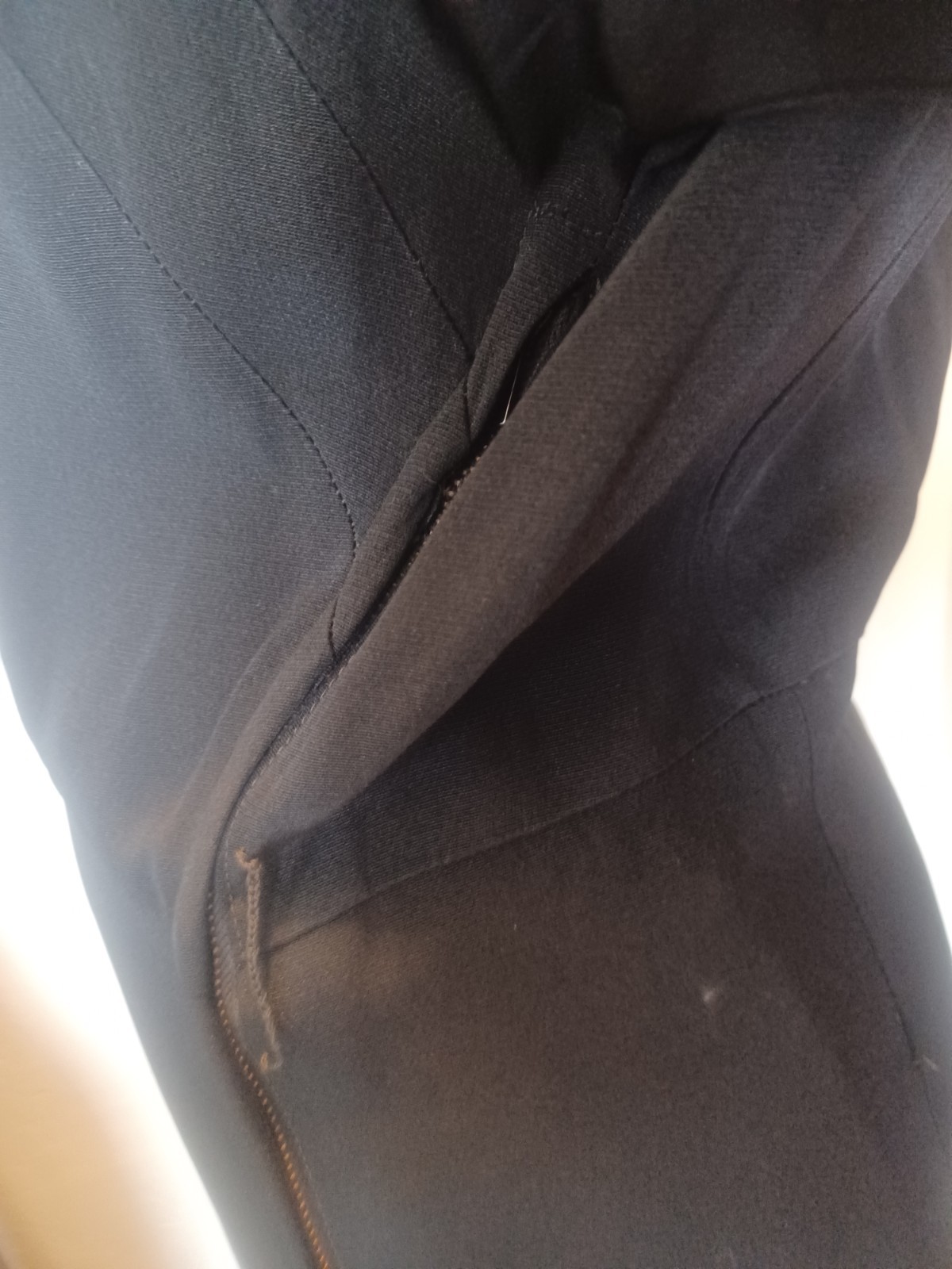 Vintage 1940s Black Cocktail/Wiggle dress with nude-color and lace accents