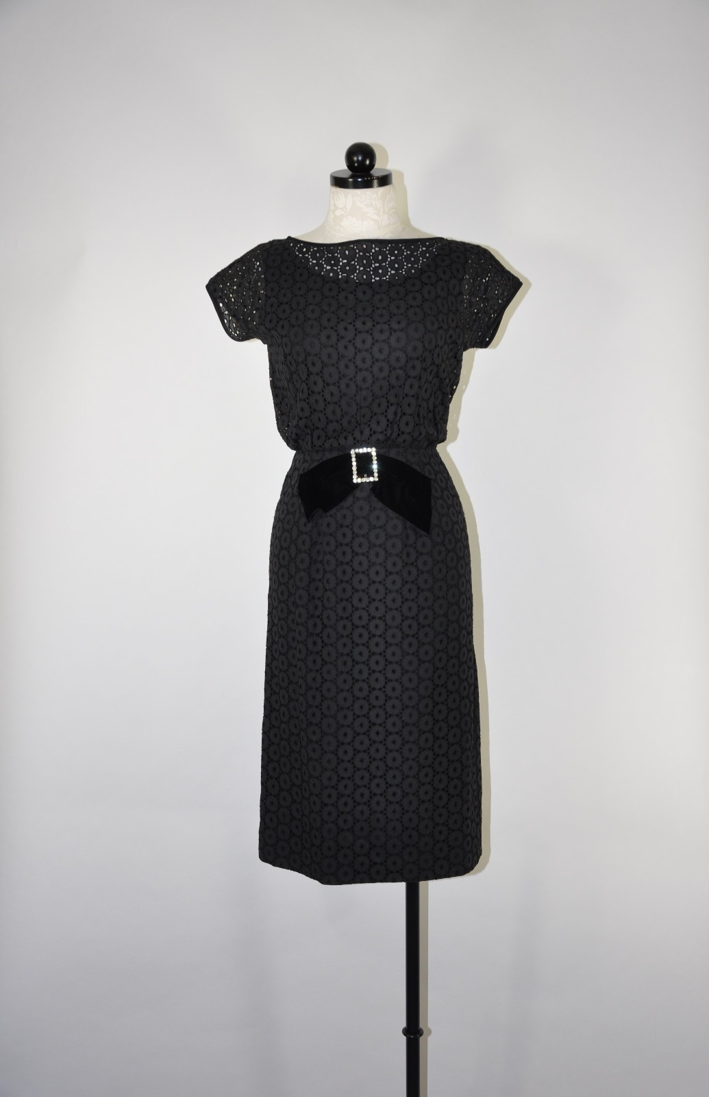 50s Vintage Black Cotton Lace Eyelet Velvet Rhinestone Wiggle Cocktail Dress S