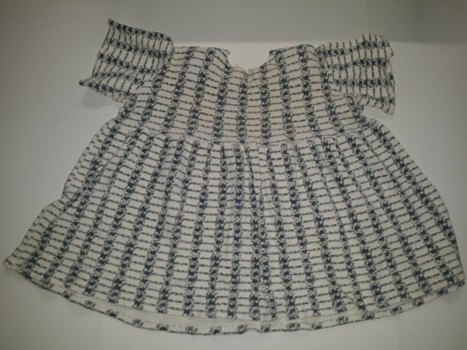 Vintage Women’s Black / White Maternity Top 1980s / 1990s Padded Shoulders RARE