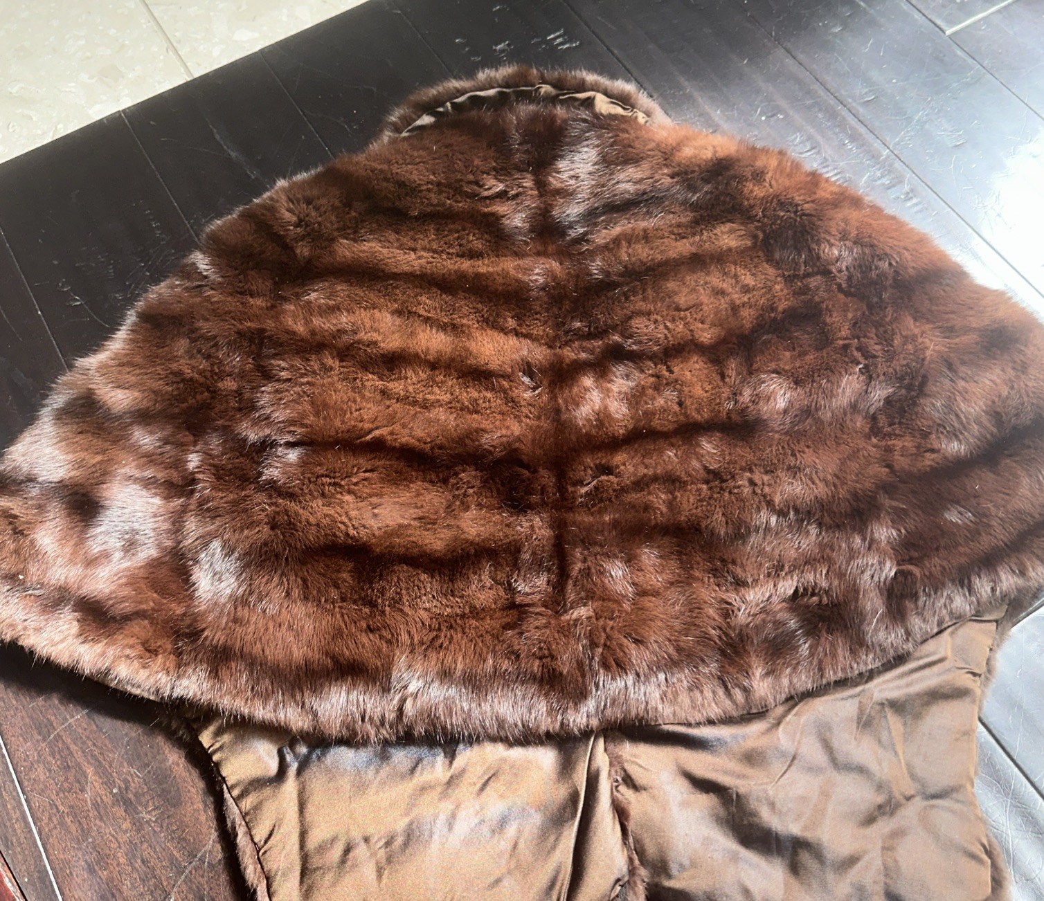 Vtg Fur No Label Fur Cape Shawl Womens Winter Cold Fall MCM Opera