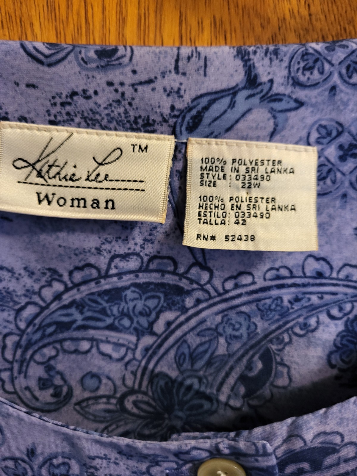 Vintage Kathie Lee Woman 90’s Dress Lavender Below Knee Short Sleeves Sz 22W