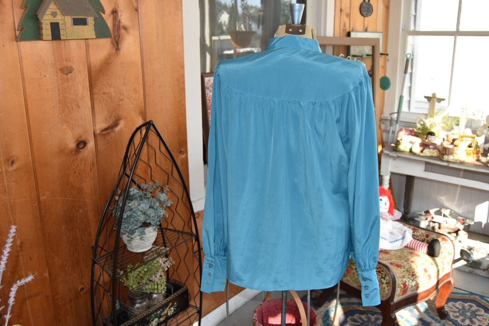 Vintage 1960s Doris Dodson Sportswear Off Center Buttons LS Blouse Aqua Size XL