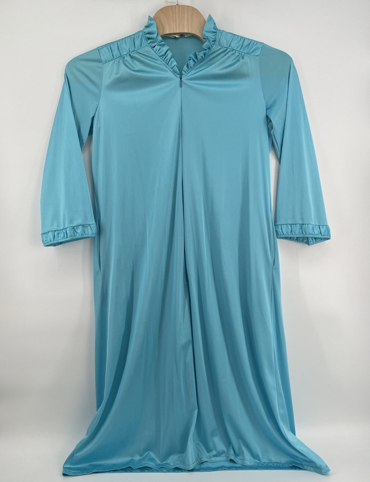 Vtg Vanity Fair Turquoise Long Sleeve Half Zip Ruffle Collar Women’s Robe Small